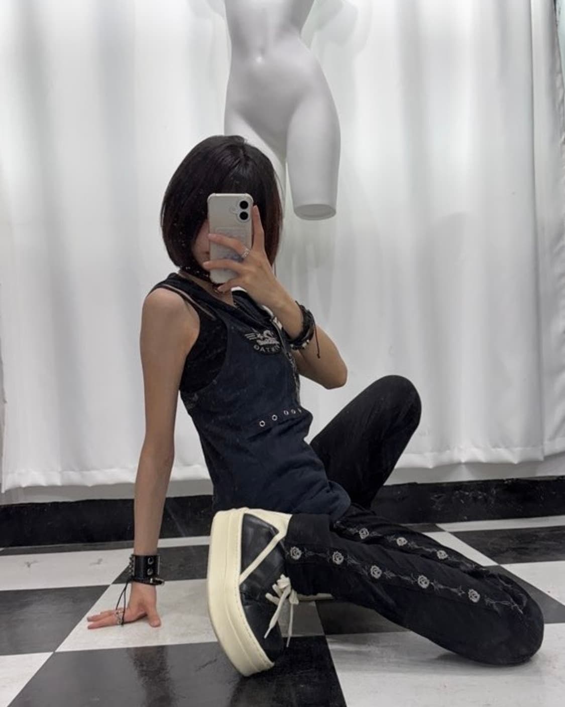🎸블랙 프린팅 슬리브리스 후디🎸 상품이미지3
