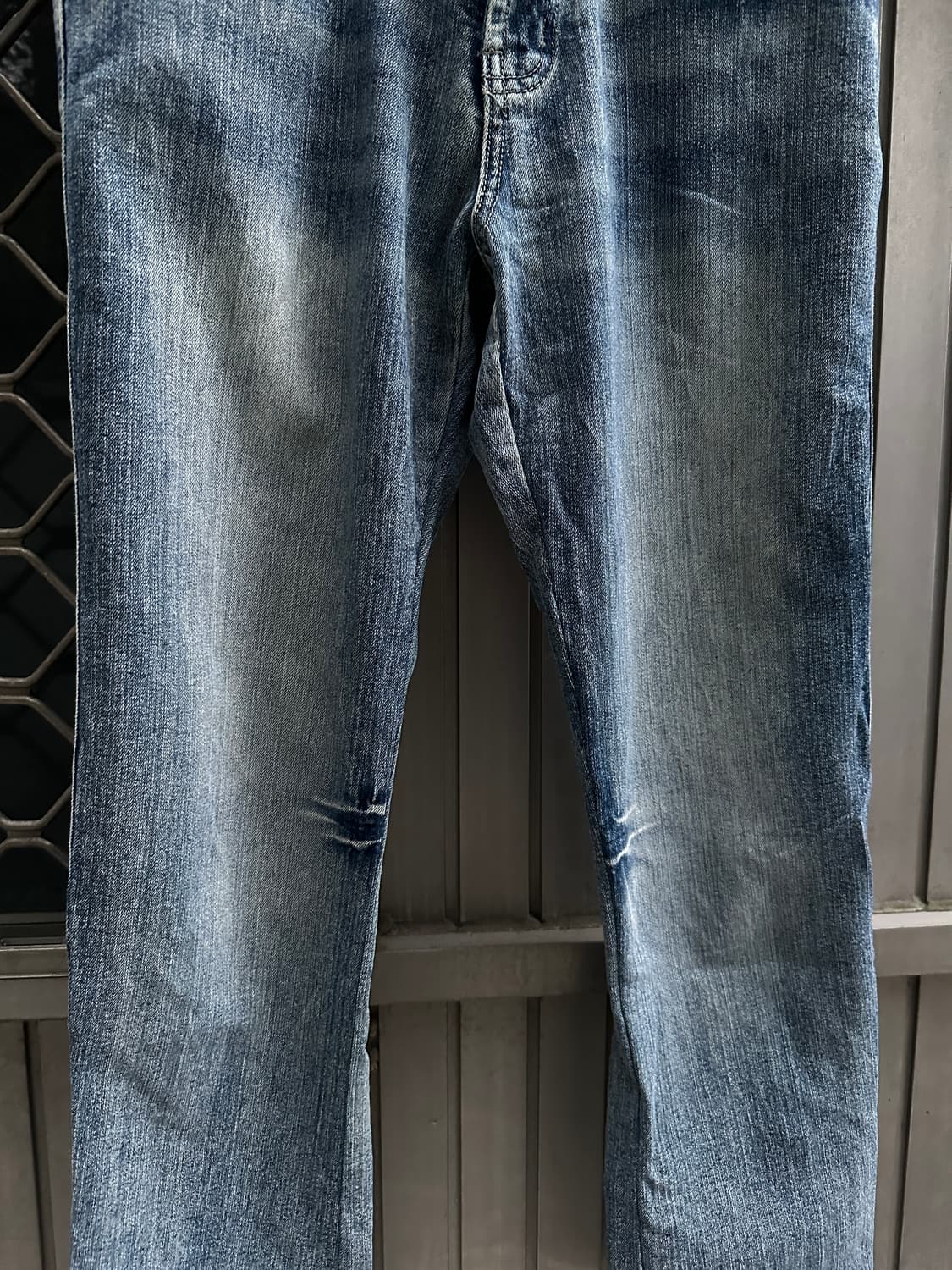 Vintage fade lines denim jeans 상품이미지3