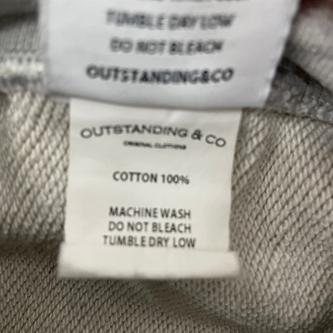 아웃스탠딩 타이거 후드티 상품이미지3