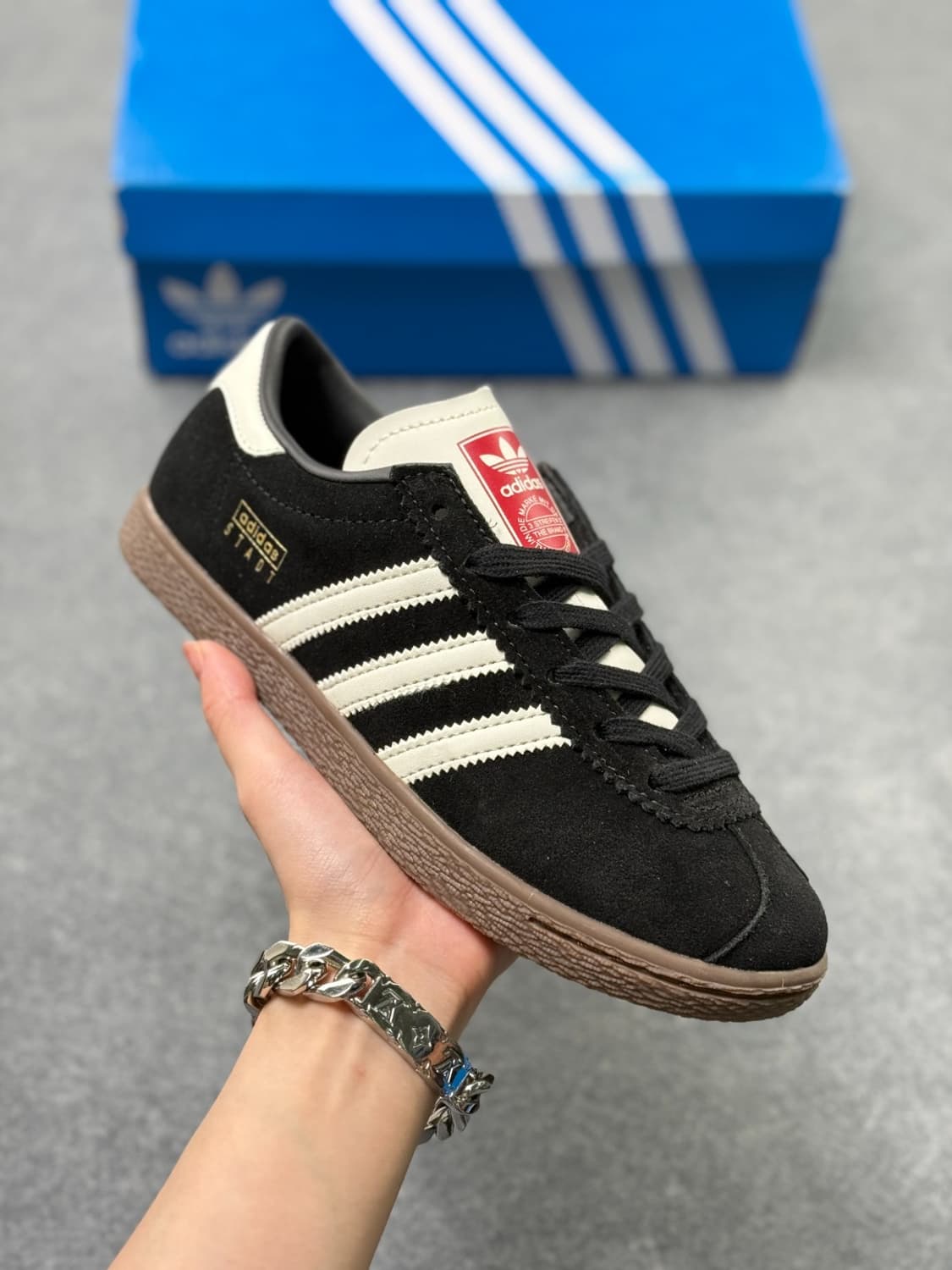 아디다스 오리지널 남녀 스니커즈 상품이미지1