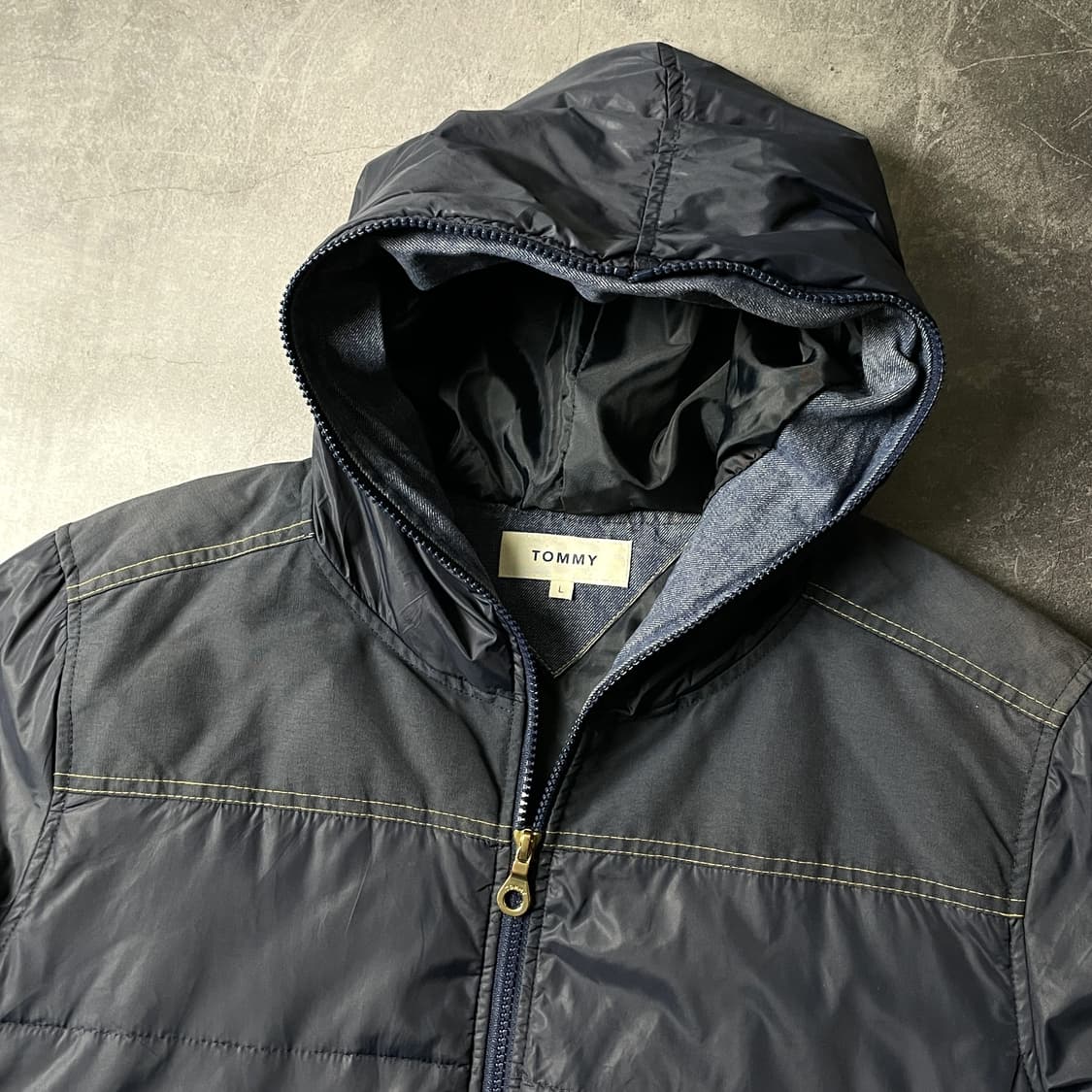 TOMMY HILFIGER 타미힐피거 빈티지 네이비 라이트 다운 자켓 상품이미지2