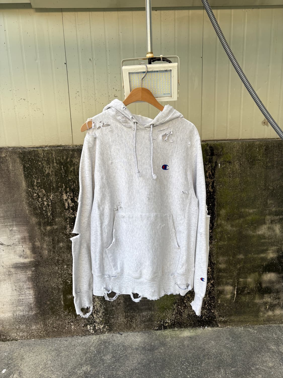 챔피온 리버스위브 디스트레스드 후드 상품이미지1