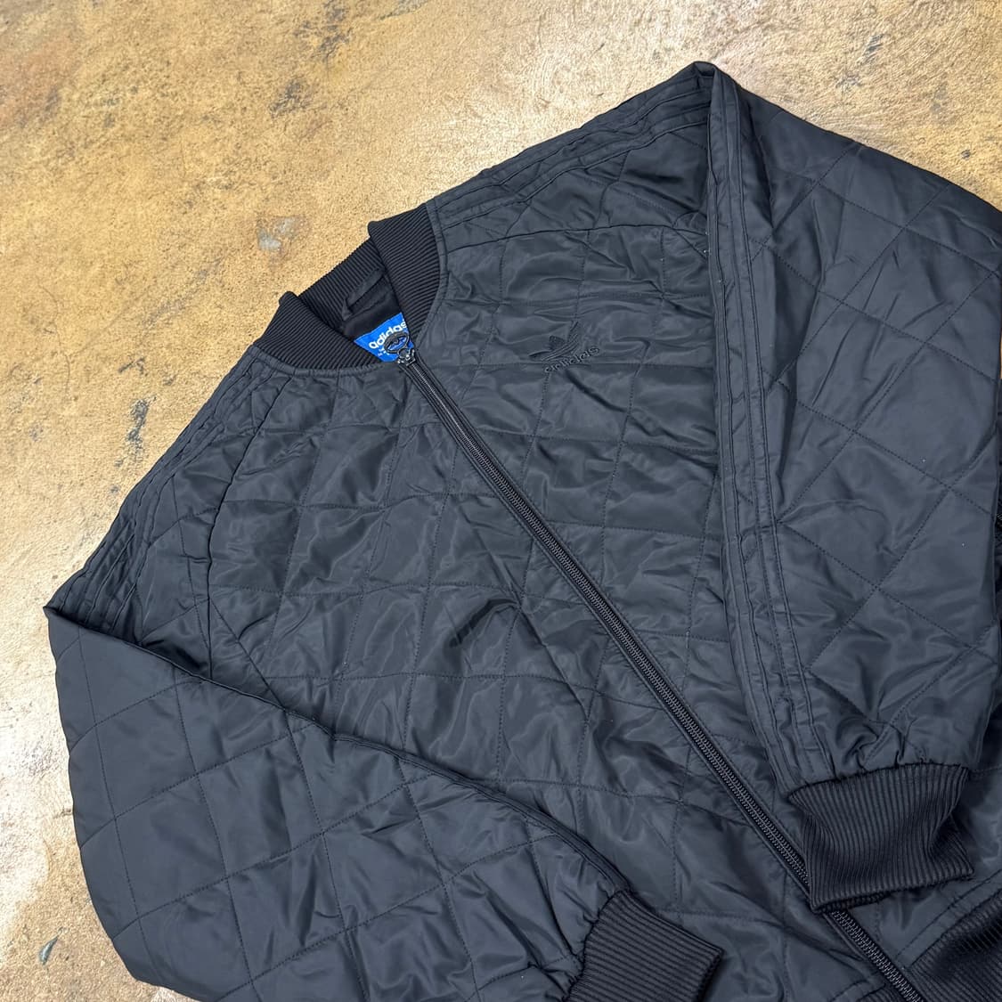 아디다스 경량 숏패딩 95 상품이미지1