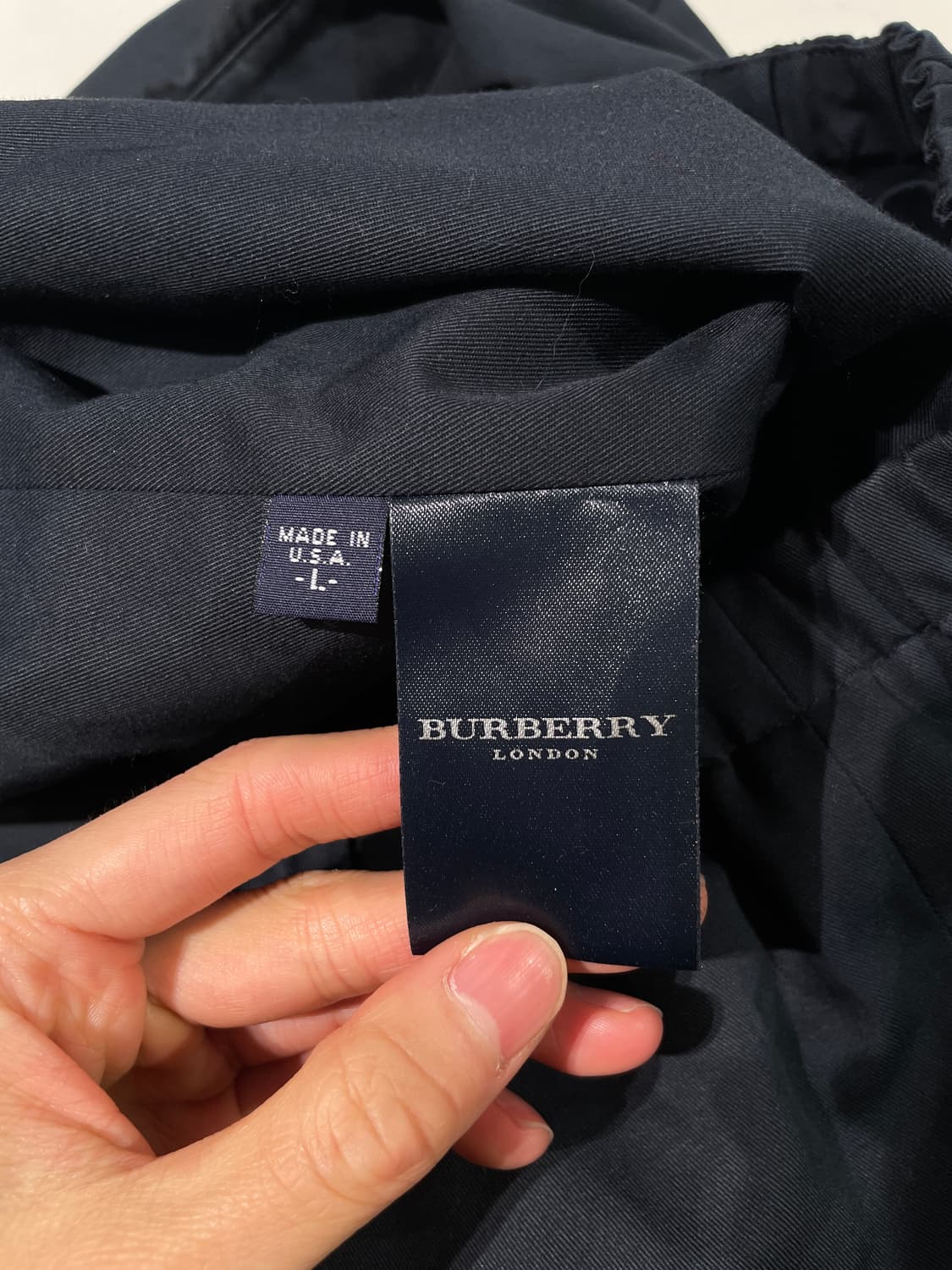 버버리 다크 네이비 기마로고 코튼 블루종 상품이미지8