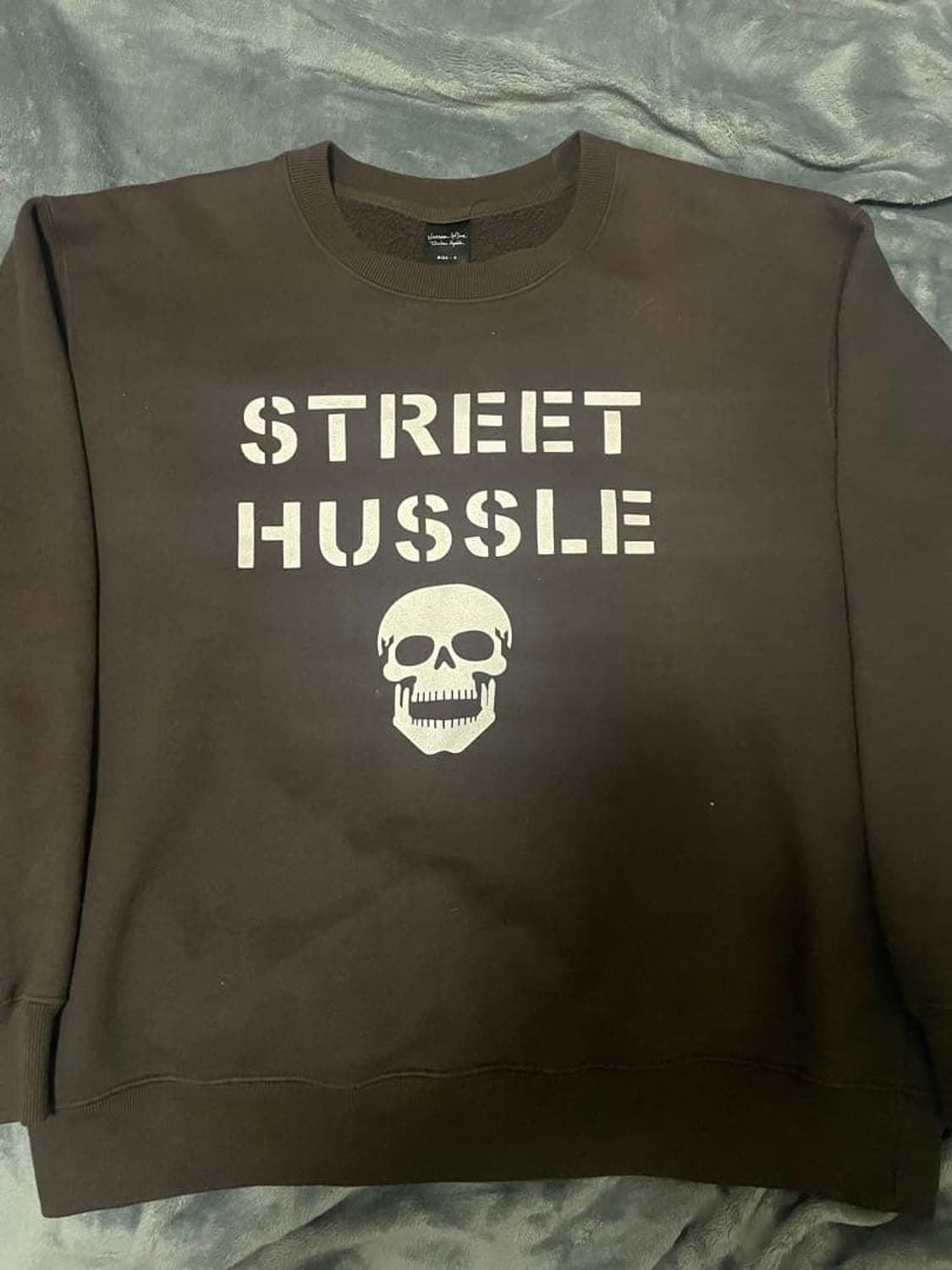 04SS 넘버나인 스트릿 허슬 스컬 맨투맨 상품이미지1