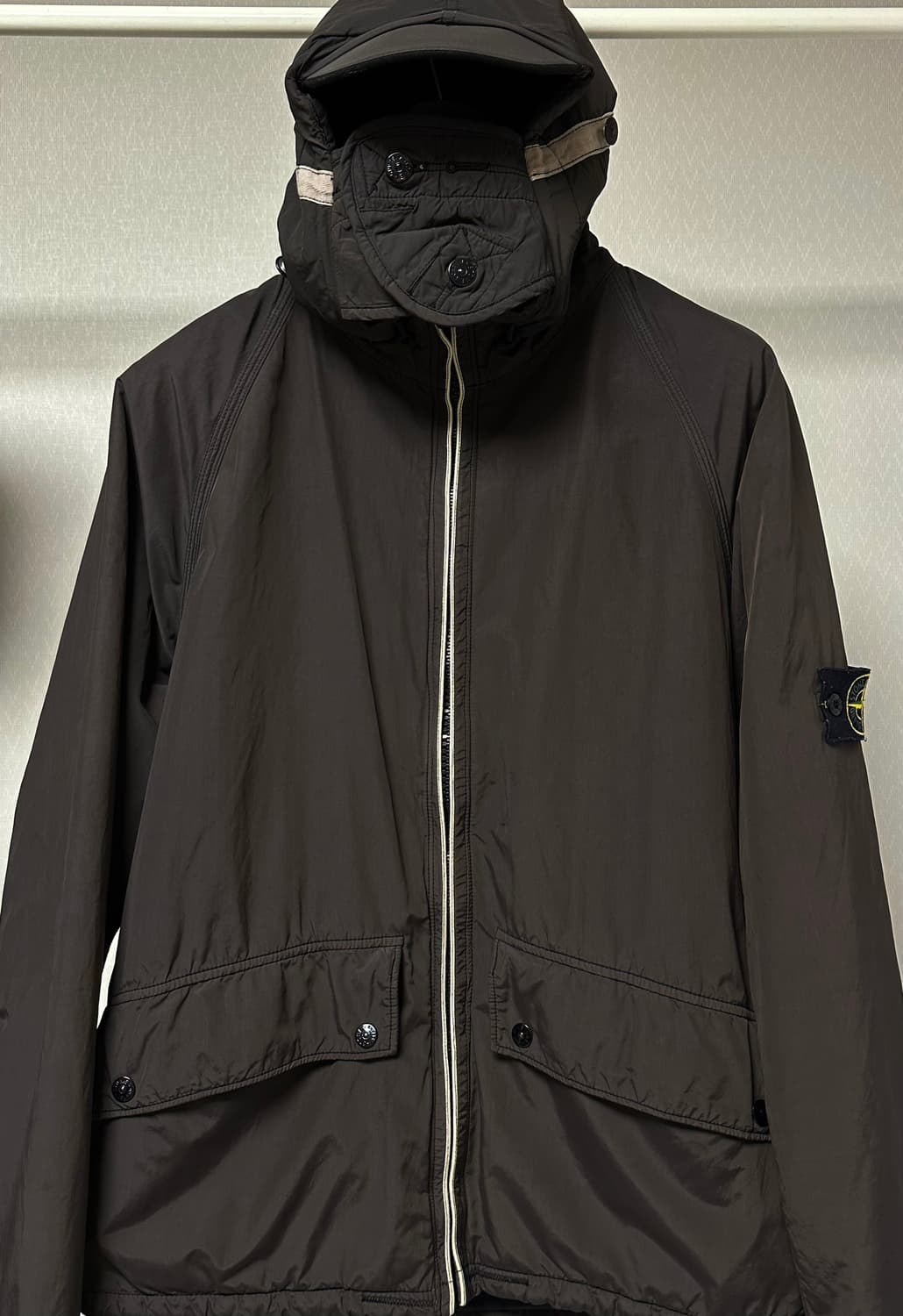 스톤아일랜드 라이엇 마스크 라인드 자켓 L(105) 국내판 상품이미지1