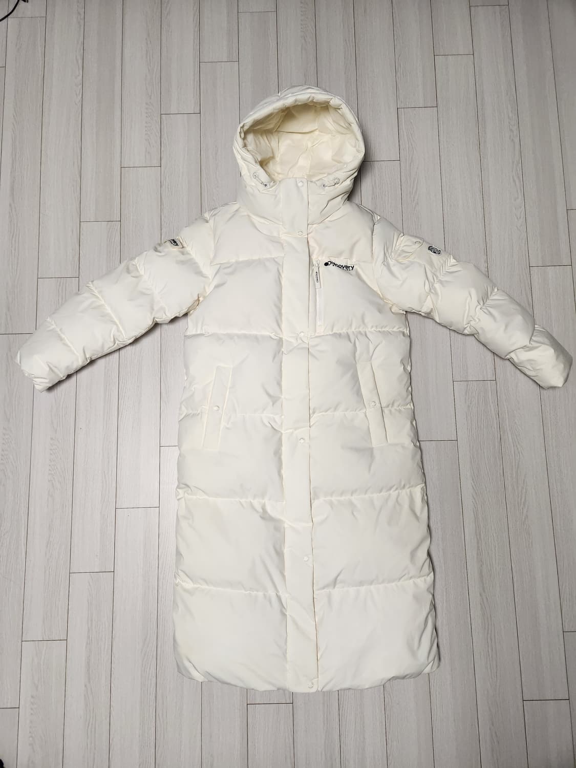 새상품급)디스커버리 반슬리 다운 롱패딩 DWDJ8F026  사이즈90 상품이미지2