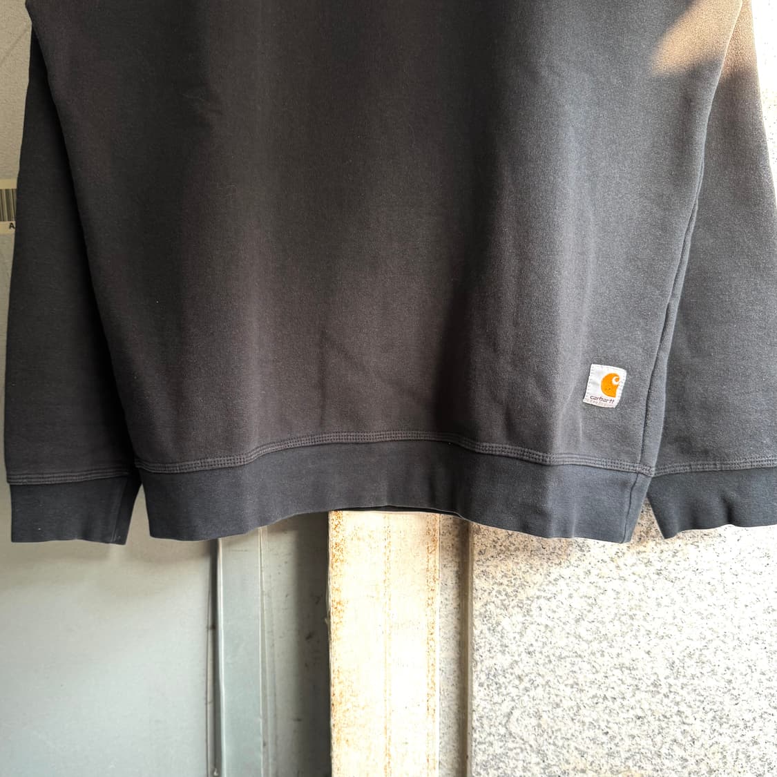 칼하트 패치 로고 맨투맨 상품이미지5