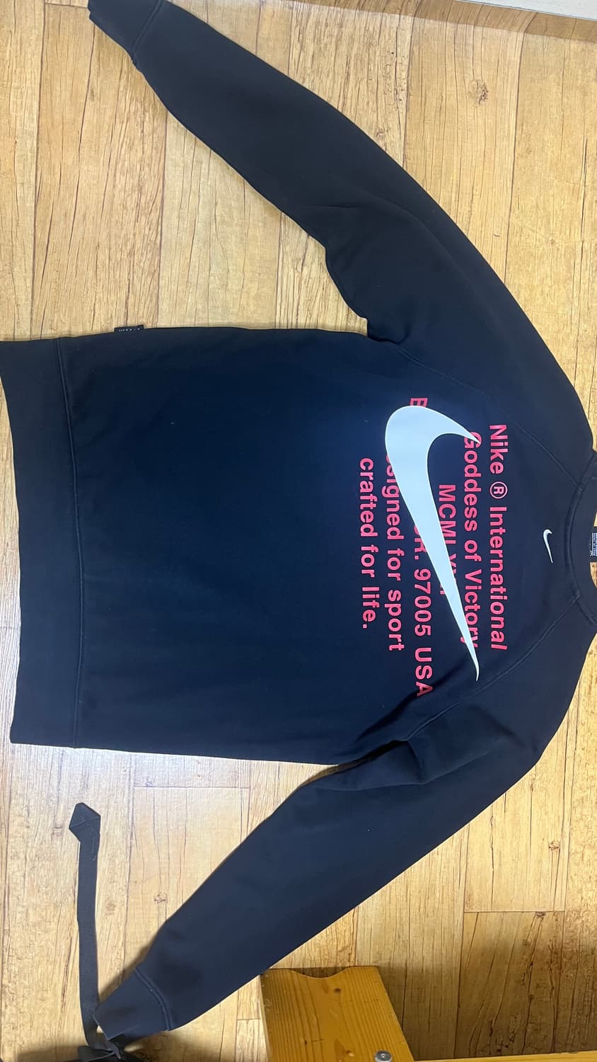 나이키 더블스우시 맨투맨 상품이미지1