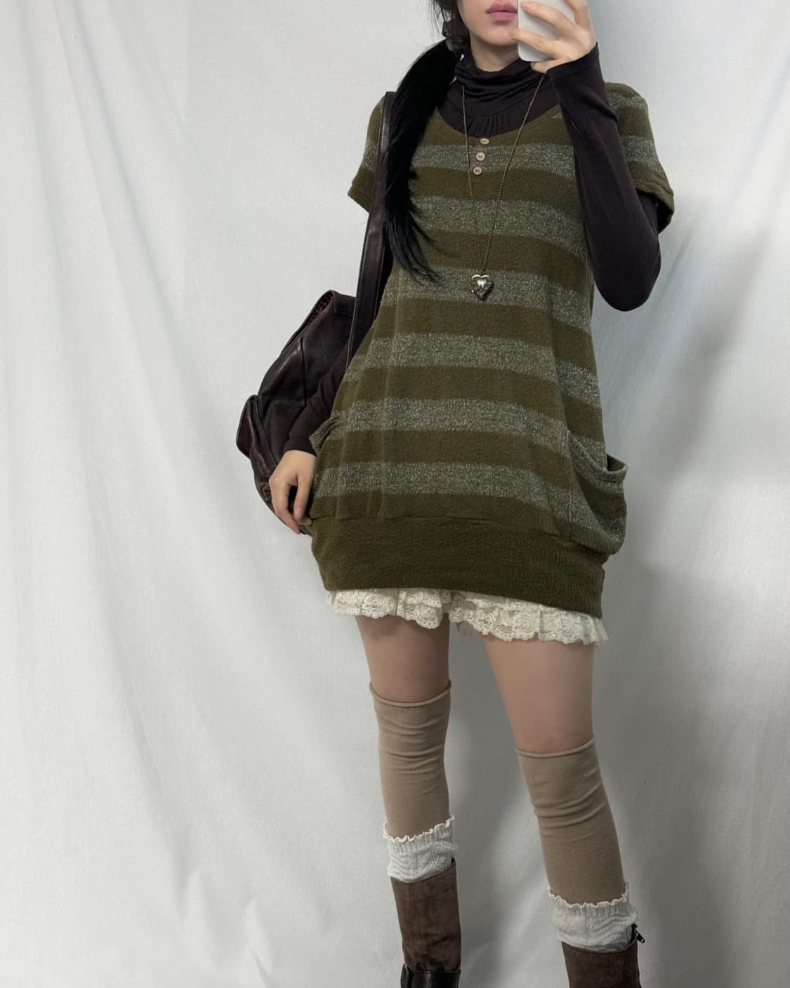 버튼 스트라이프 패턴 포켓 니트 원피스 상품이미지4