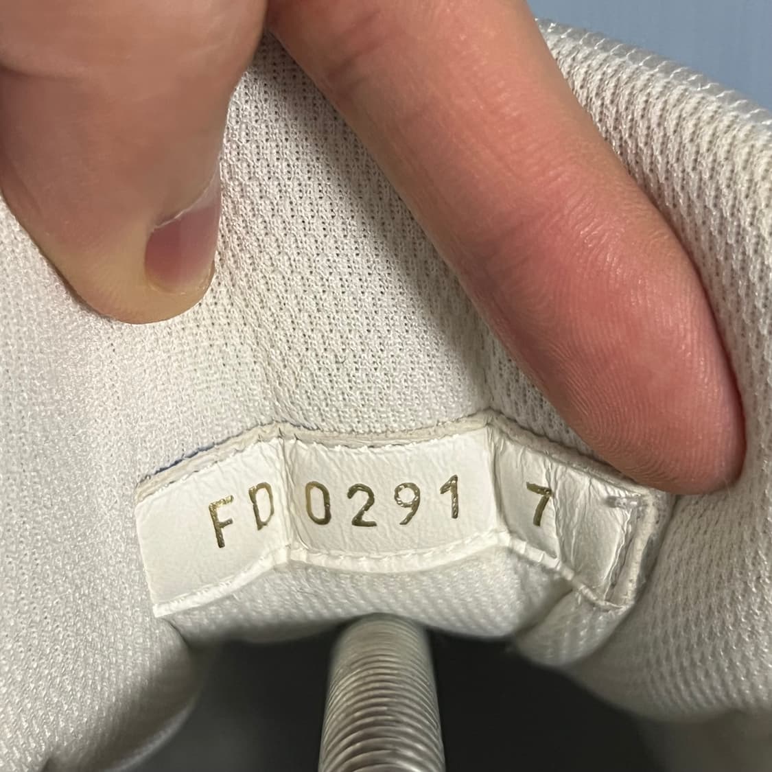 루이비통 LV 트레이너 모노그램 데님 블루 7사이즈 상품이미지8