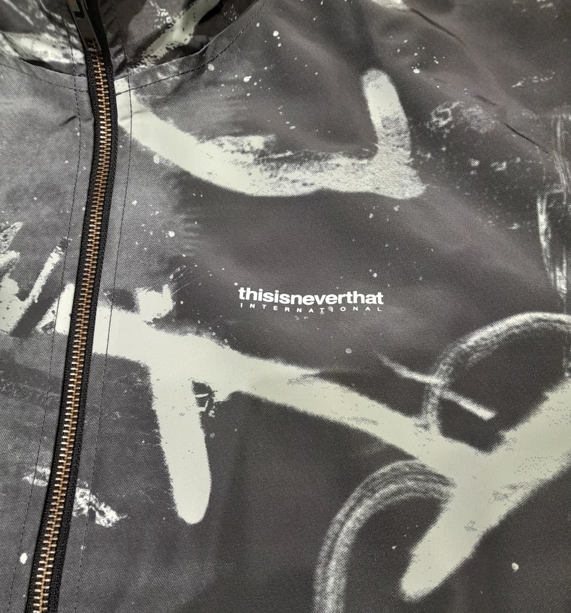 💥디스이즈네버댓 바람막이 팀 자켓 블랙 (M) 상품이미지5