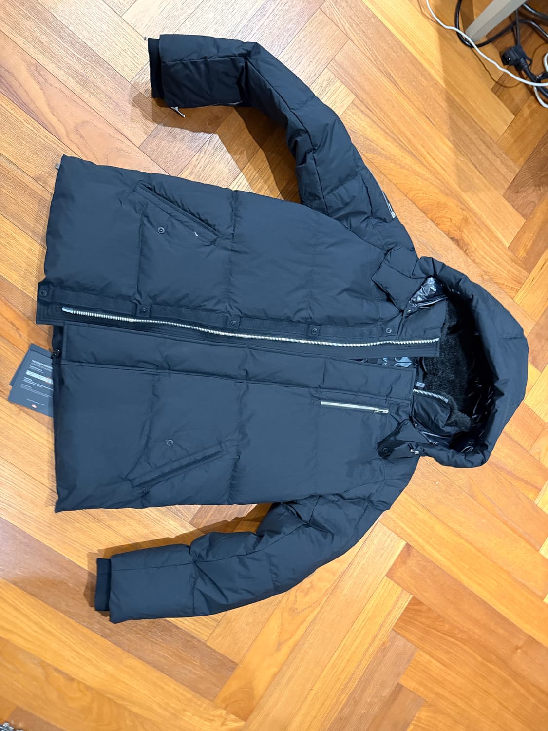 무스너클 패딩 상품이미지1