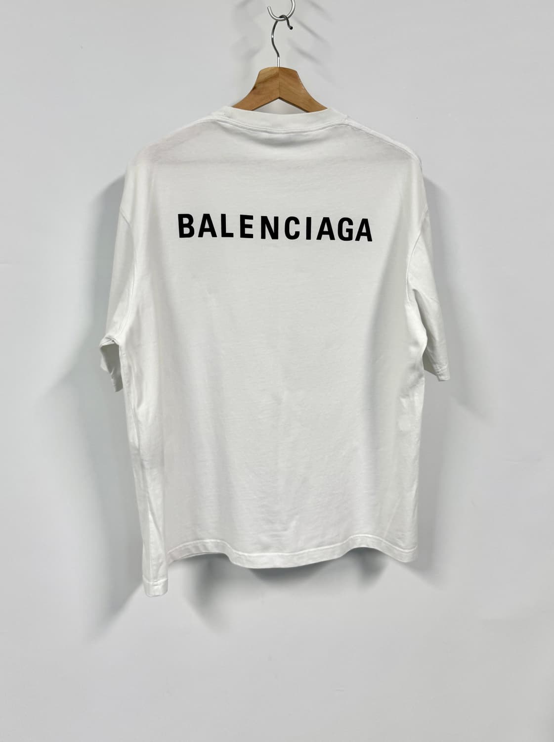 BALENCIAGA 발렌시아가 로고 오버사이즈 화이트 반팔티 L 상품이미지2