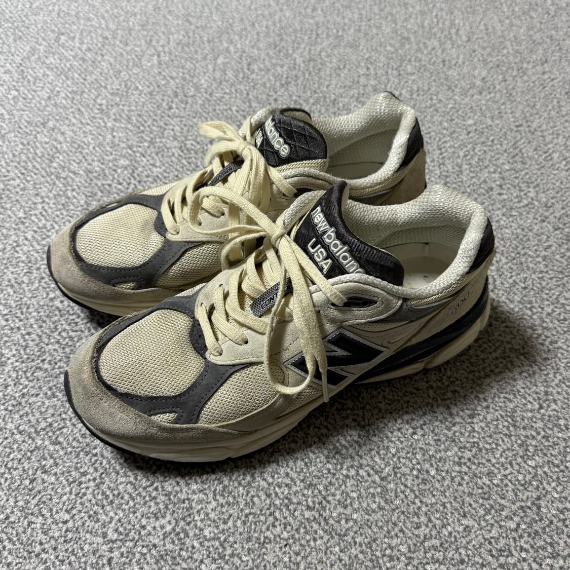 [정가 30만원] 뉴발란스 990 문빔 270 상품이미지2