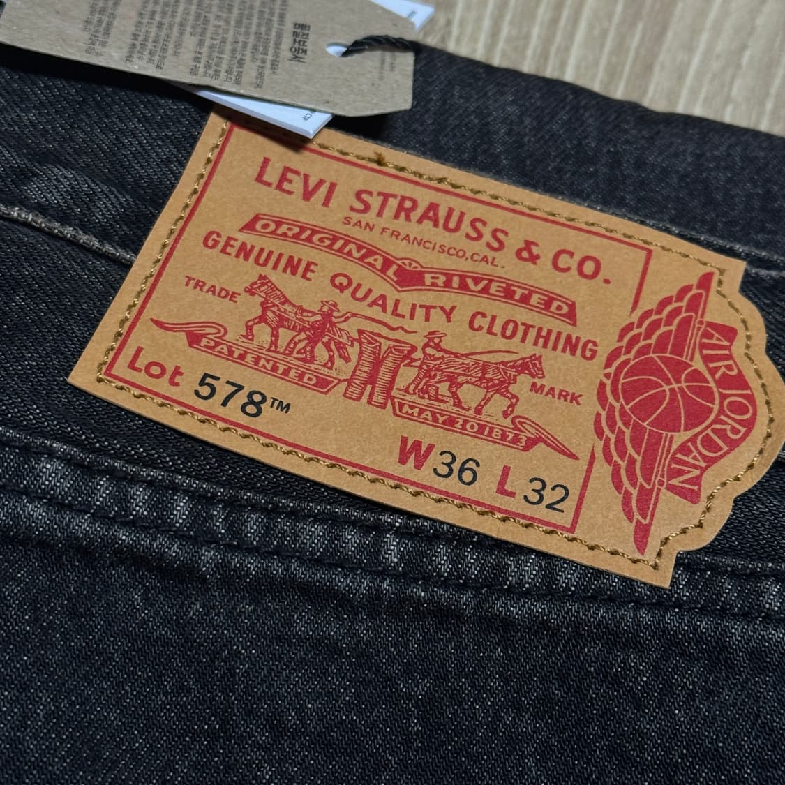 리바이스x조던 배기 진 블랙 새제품 상품이미지3