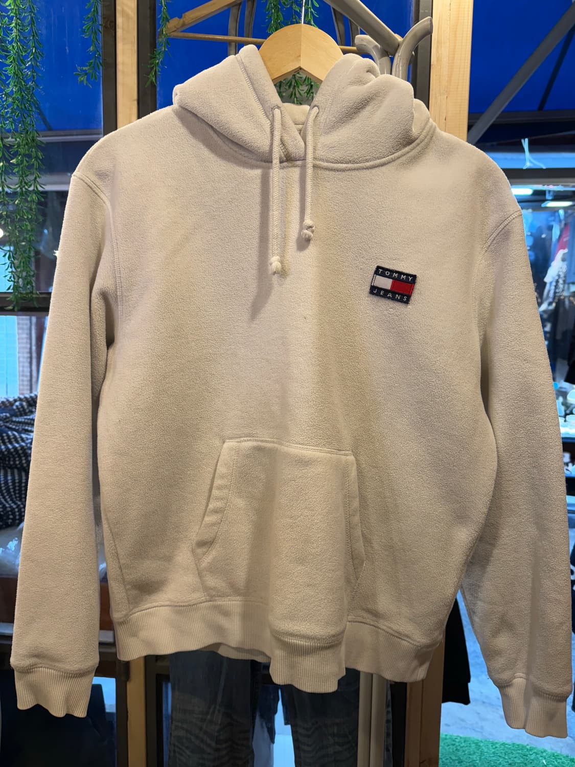 타미진스 후리스 후드티 화이트 상품이미지1