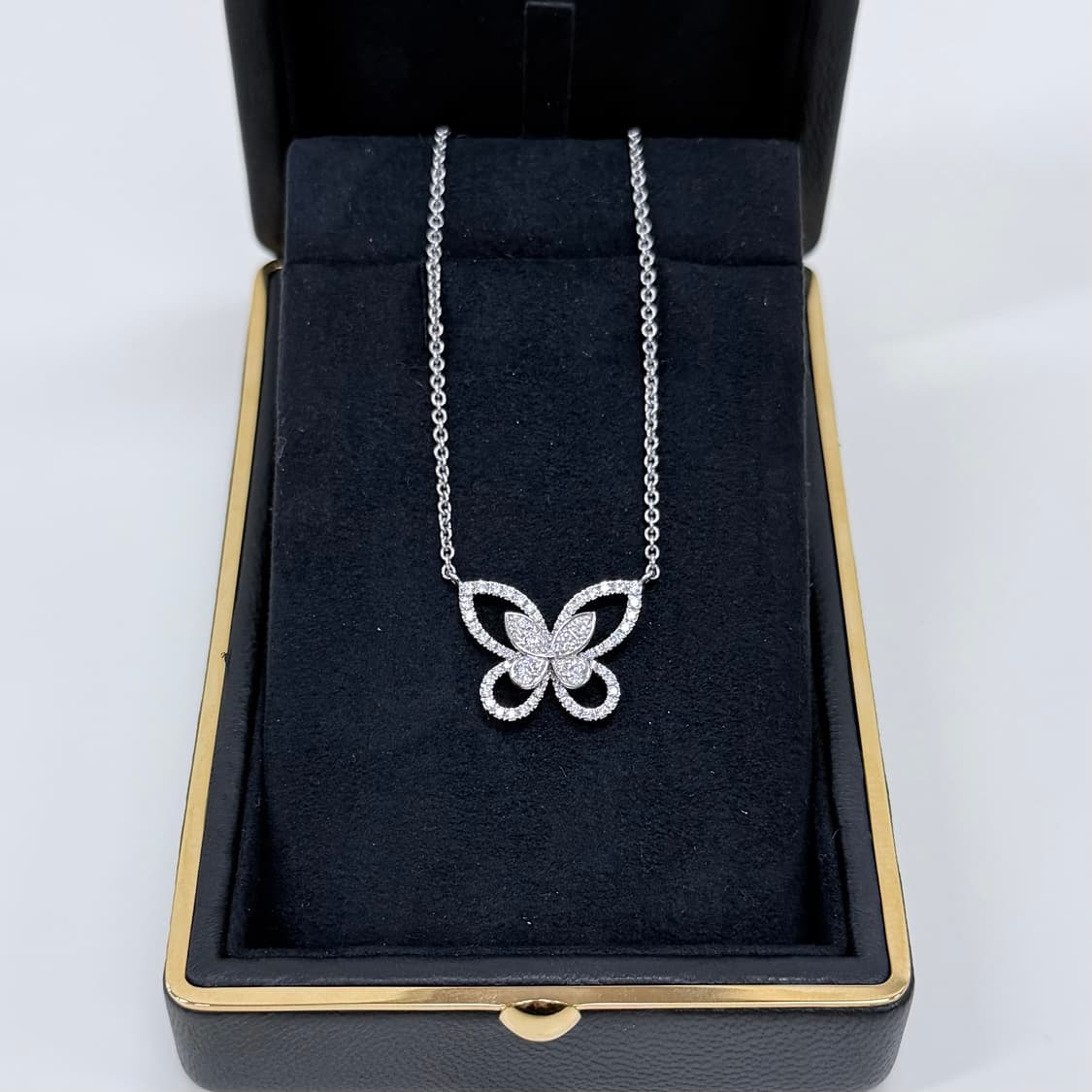 1050판매[S+급/미니]그라프 버터플라이 실루엣 다이아 펜던트 목걸이 상품이미지2