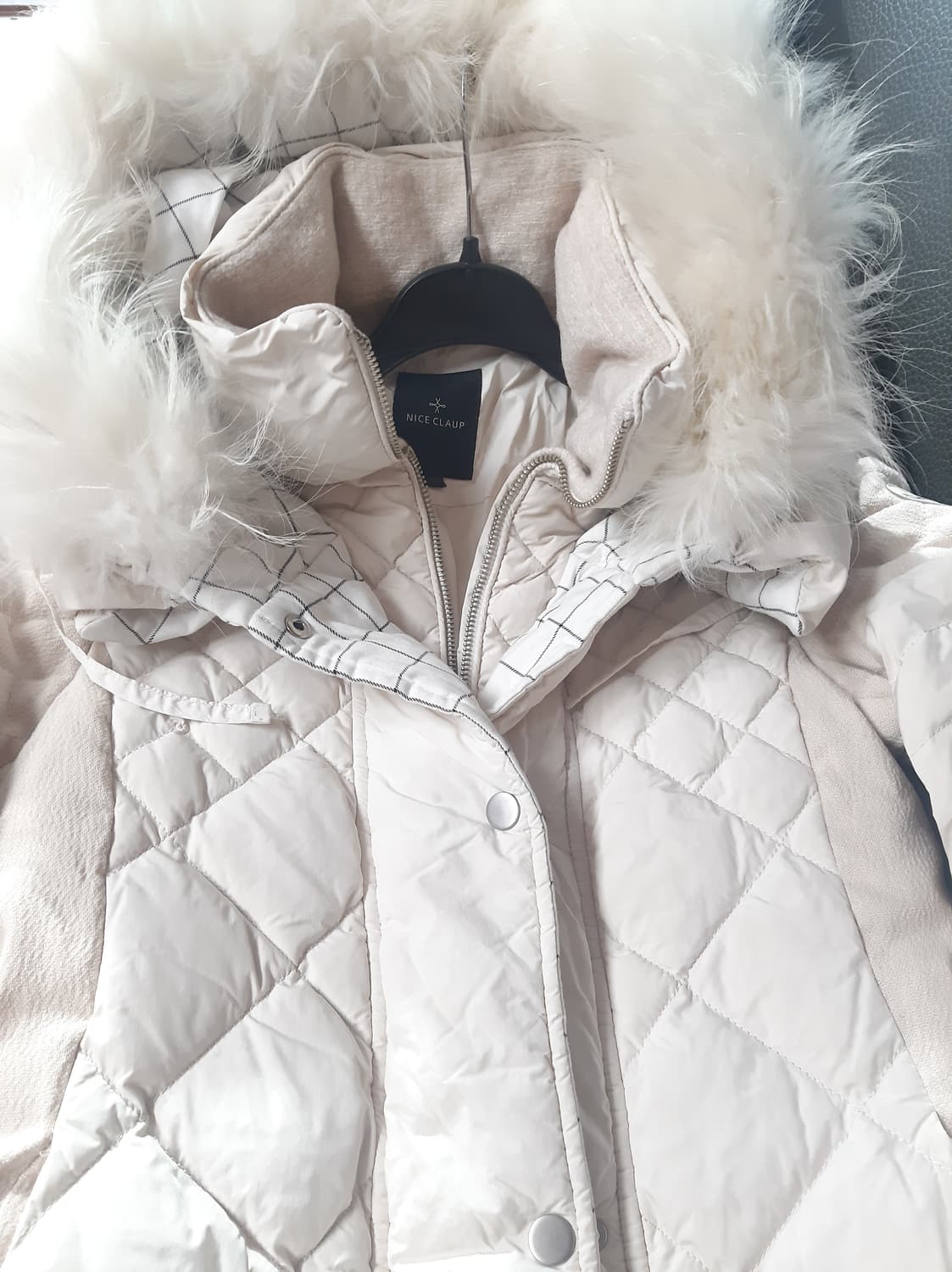 크림 화이트 빅후드 덕다운 패딩 55 상품이미지2