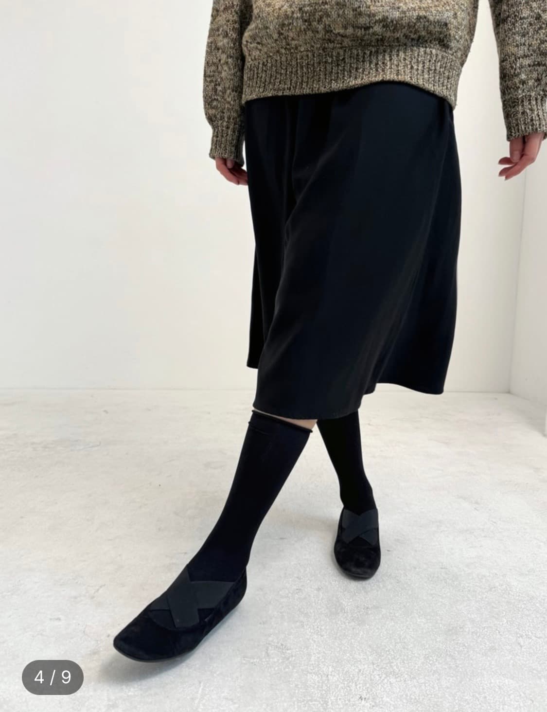 Donald J Pliner Suede Cross ElasticFlats 상품이미지4