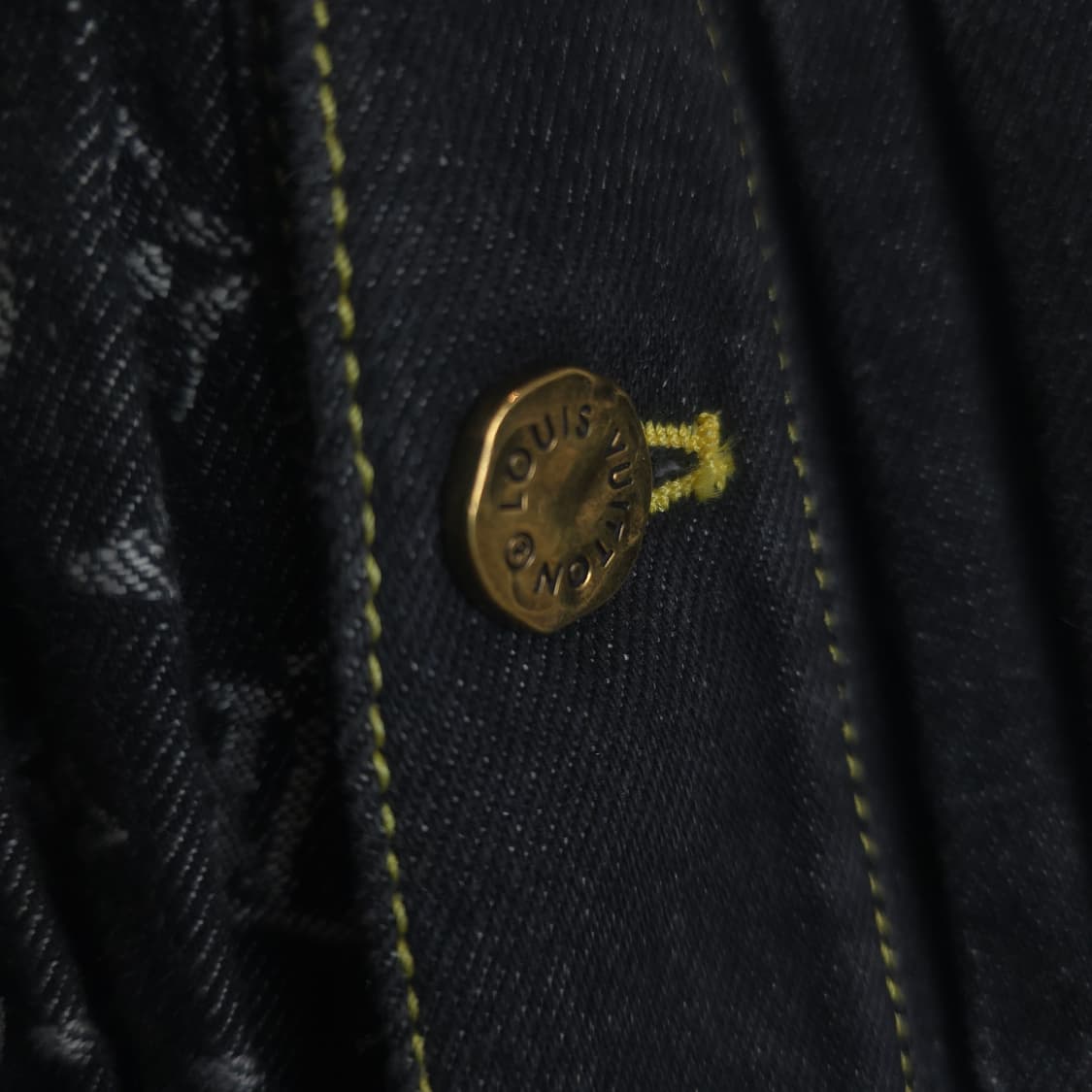 [정품/중고] 루이비통x니고 크레이지 데님 자켓 상품이미지4