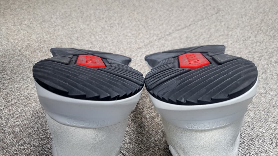 톰포드 자가 스니커즈 아이보리 8.5 상품이미지6