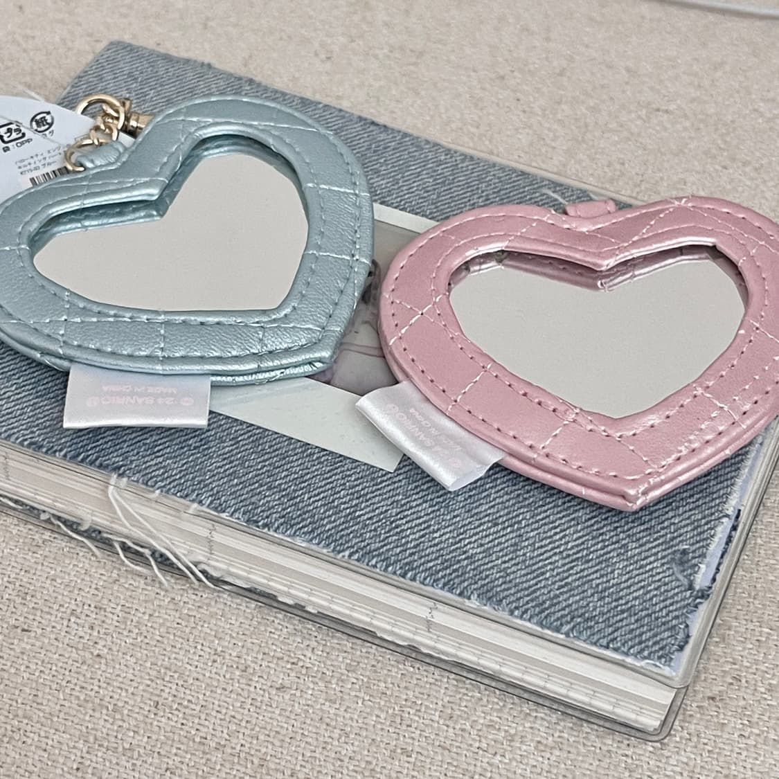 산리오 정품 새상품 헬로 키티 하트 베이비블루 핑크 엔젤 거울 키링 상품이미지5