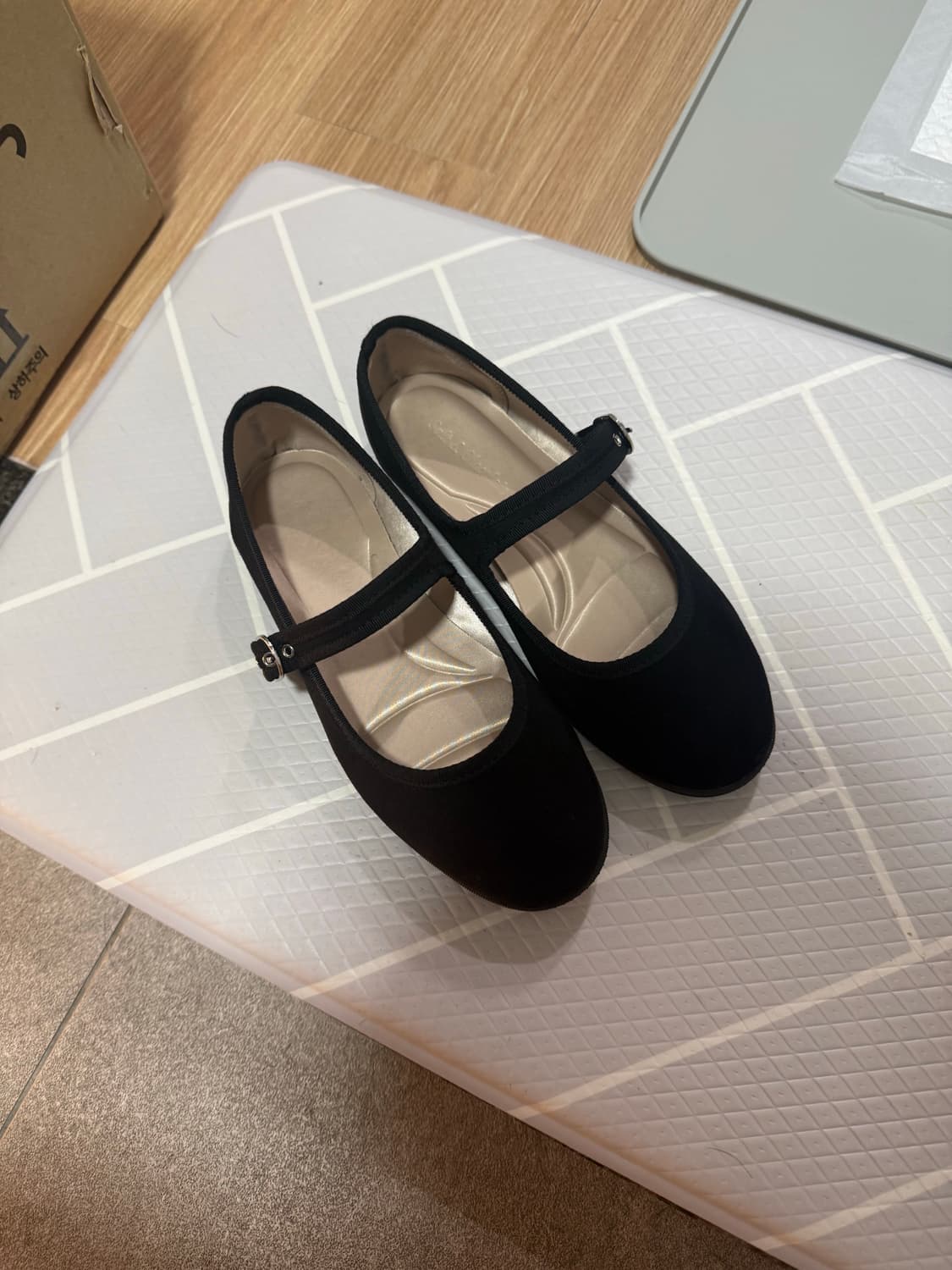 울 플랫 메리제인 슈즈 블랙 220~225 상품이미지2