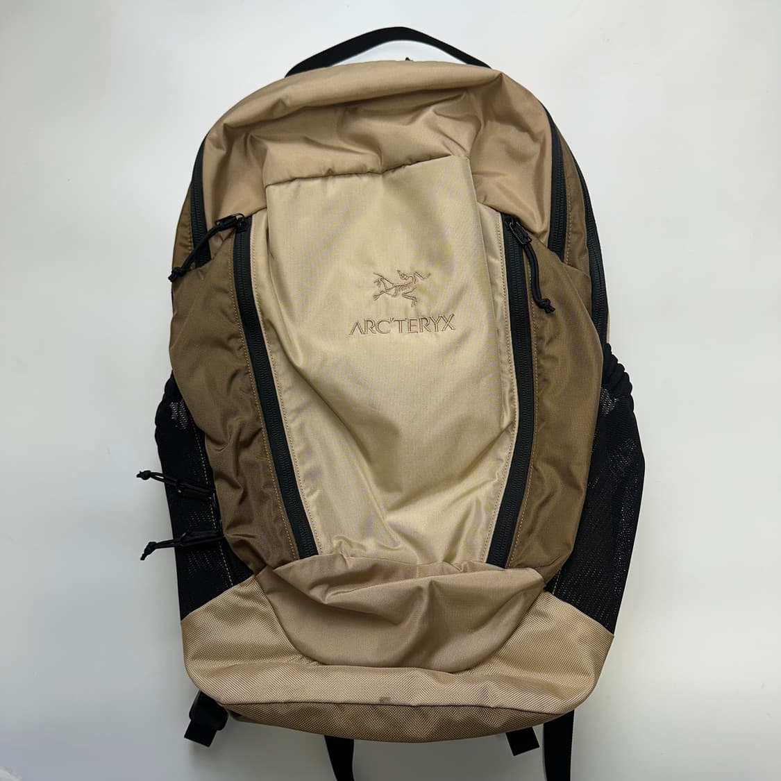 ARC'TERYX x BEAMS 아크테릭스 x 빔즈 맨티스 26 백팩 상품이미지1