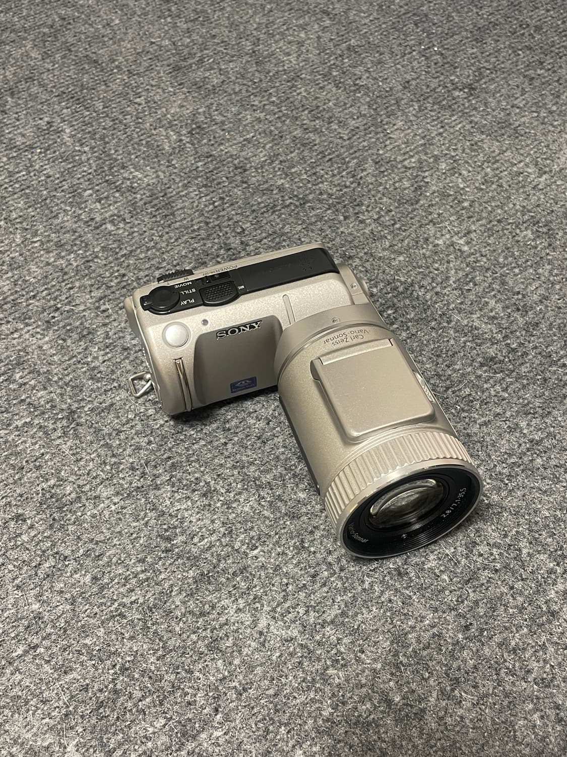 소니 사이버샷 DSC-F505 디지털카메라 상품이미지1