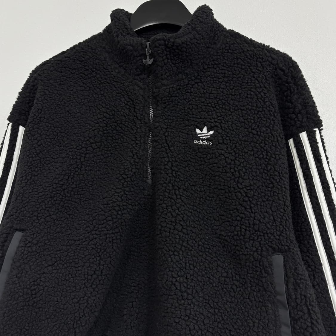 아디다스 뽀글이 후리스 반집업 아노락 상품이미지2