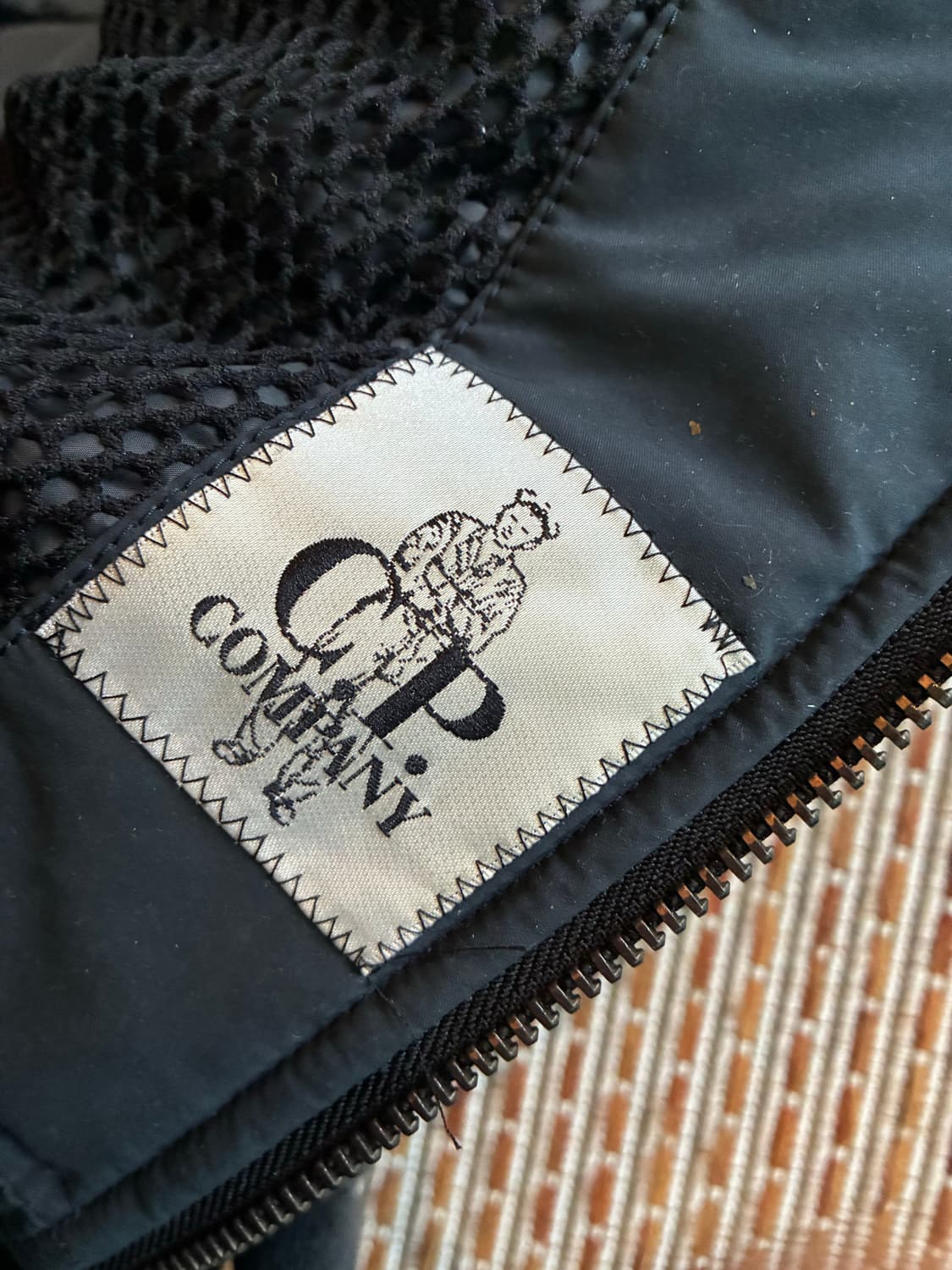 CP COMPANY CP컴퍼니 렌즈 패치 봄버 자켓 상품이미지6