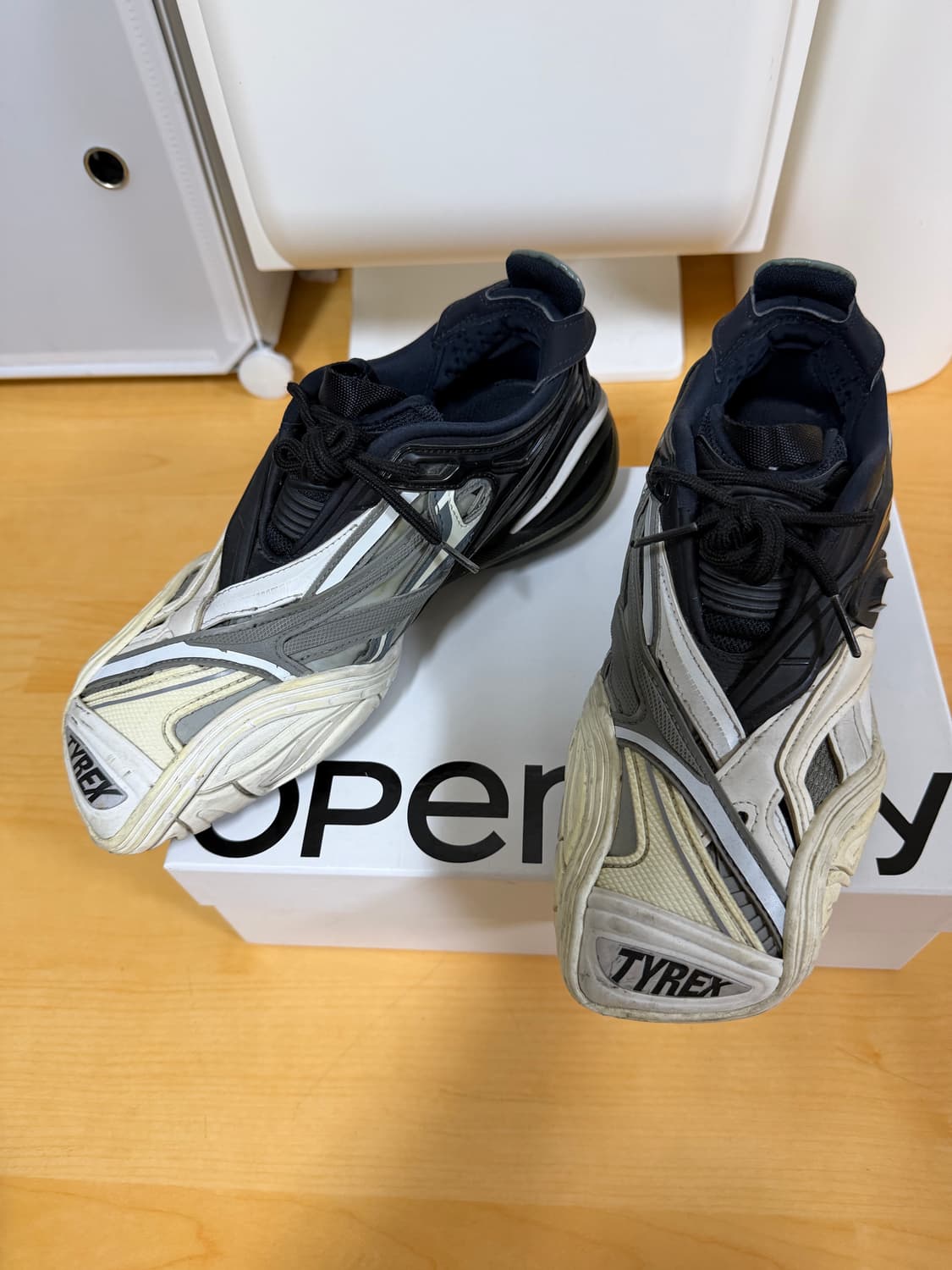 발렌시아가 타이렉스 EU37 상품이미지2