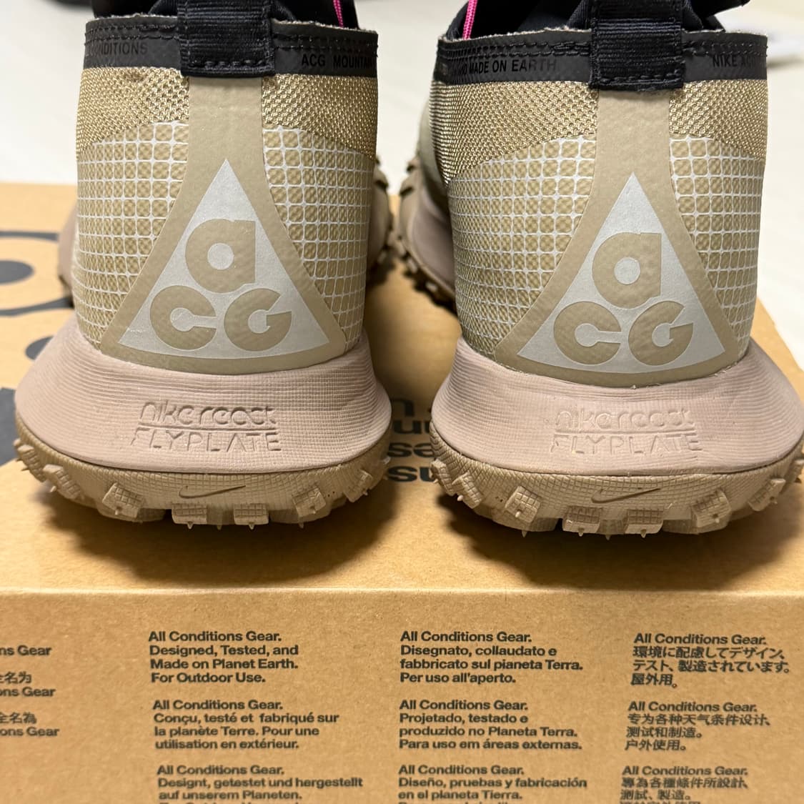 나이키 ACG 마운틴 플라이 고어텍스 카키 275 상품이미지4