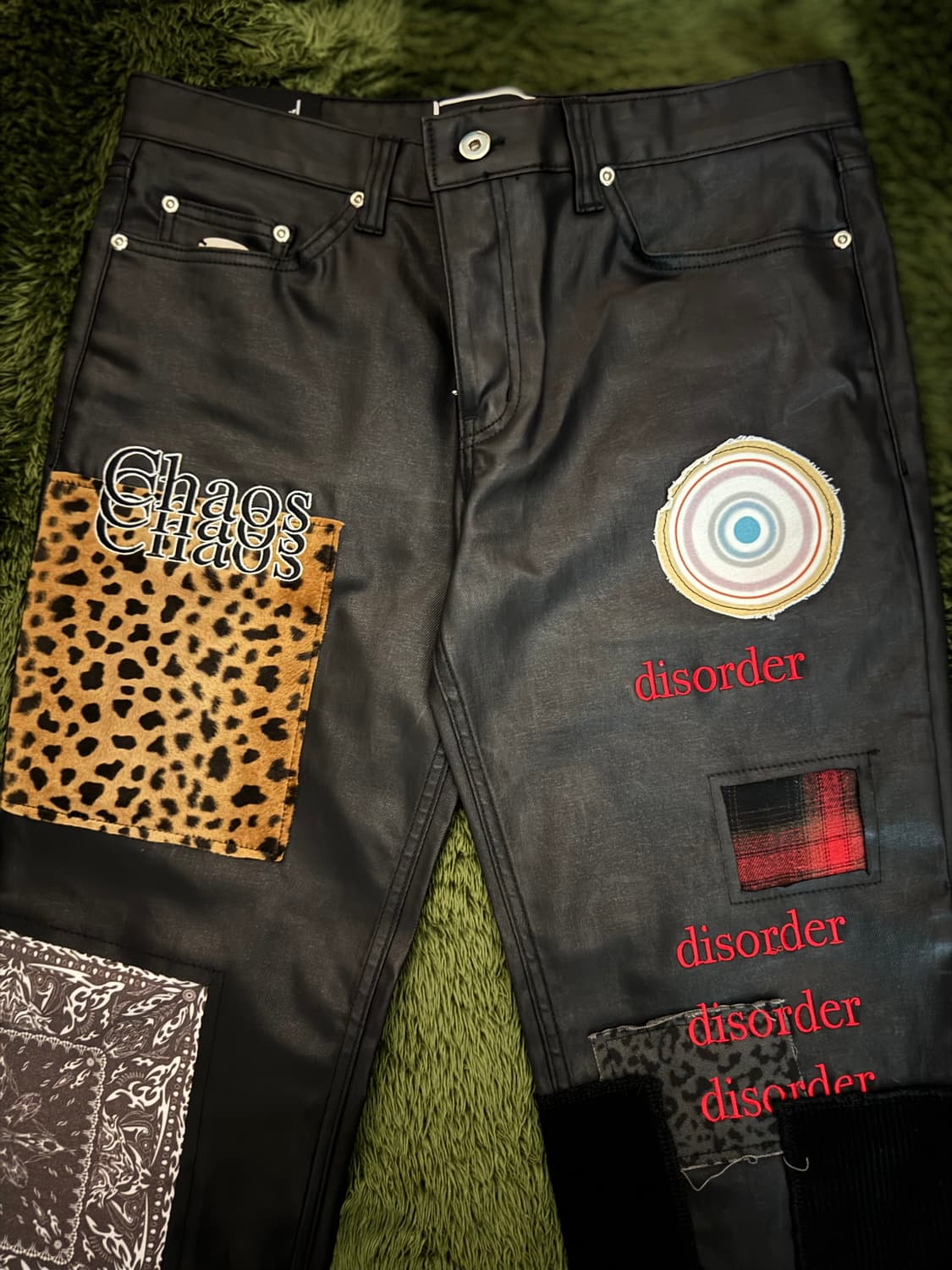 [3] 다잉브리드 X 에이징씨씨씨 피크 로고 패치 코팅 진 블랙 상품이미지5