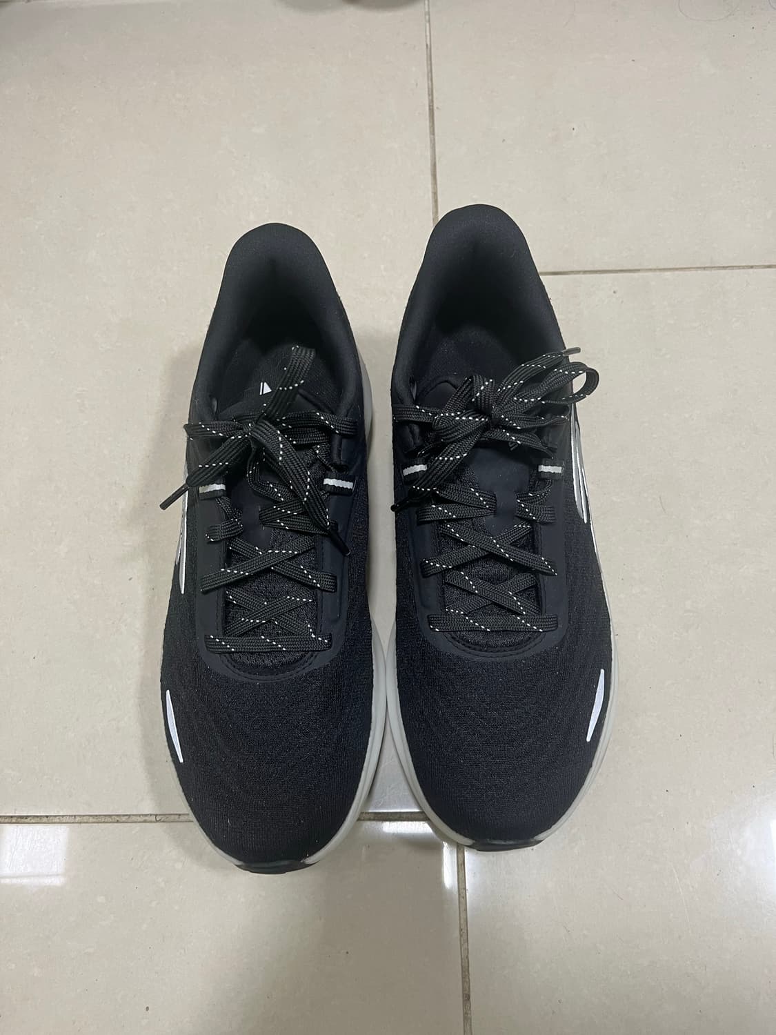 [NEW] 스케쳐스 고런 퍼시스트 카본 인퓨즈드 260 상품이미지1