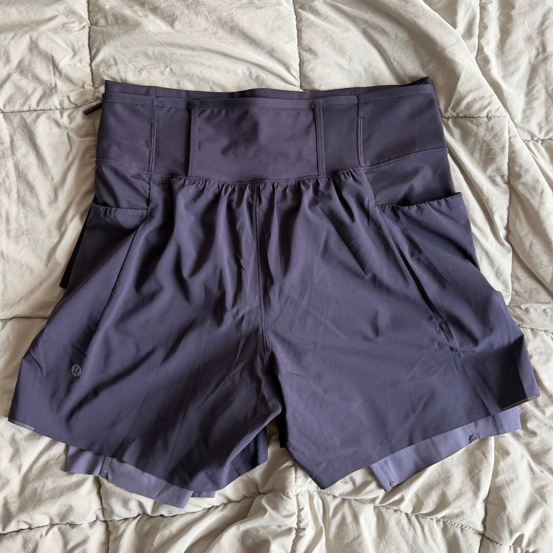 룰루레몬 패스트 앤 프리 멀티 포켓 러닝 쇼츠 m 새상품 판매합니다. 상품이미지4