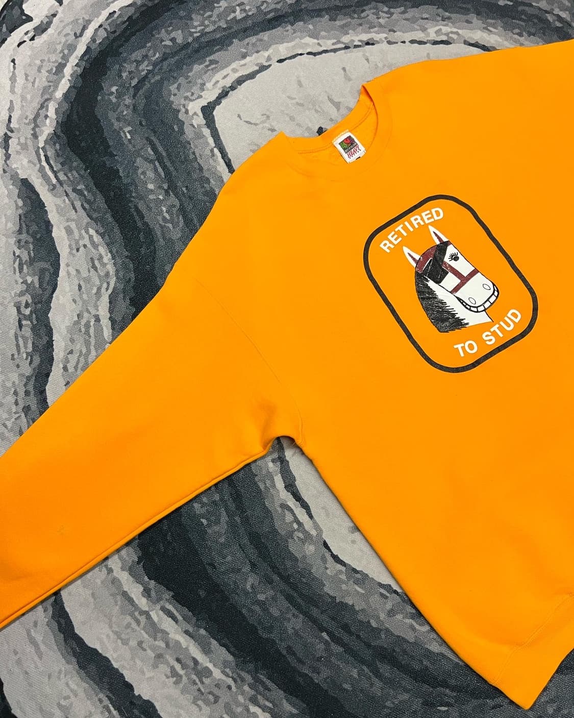 RETIRED TO STUD SWEATSHIRT 상품이미지7