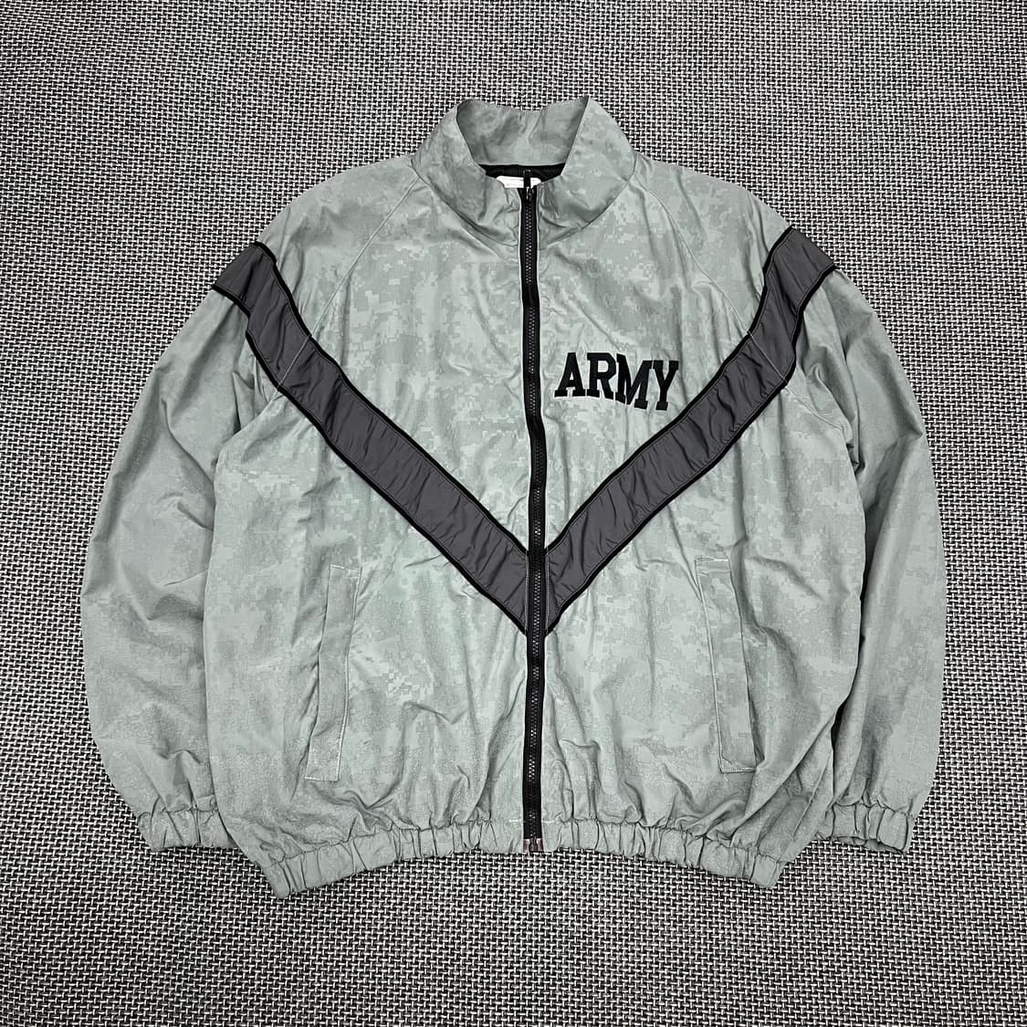 IPFU 2세대 밀리터리 바람막이 상품이미지1