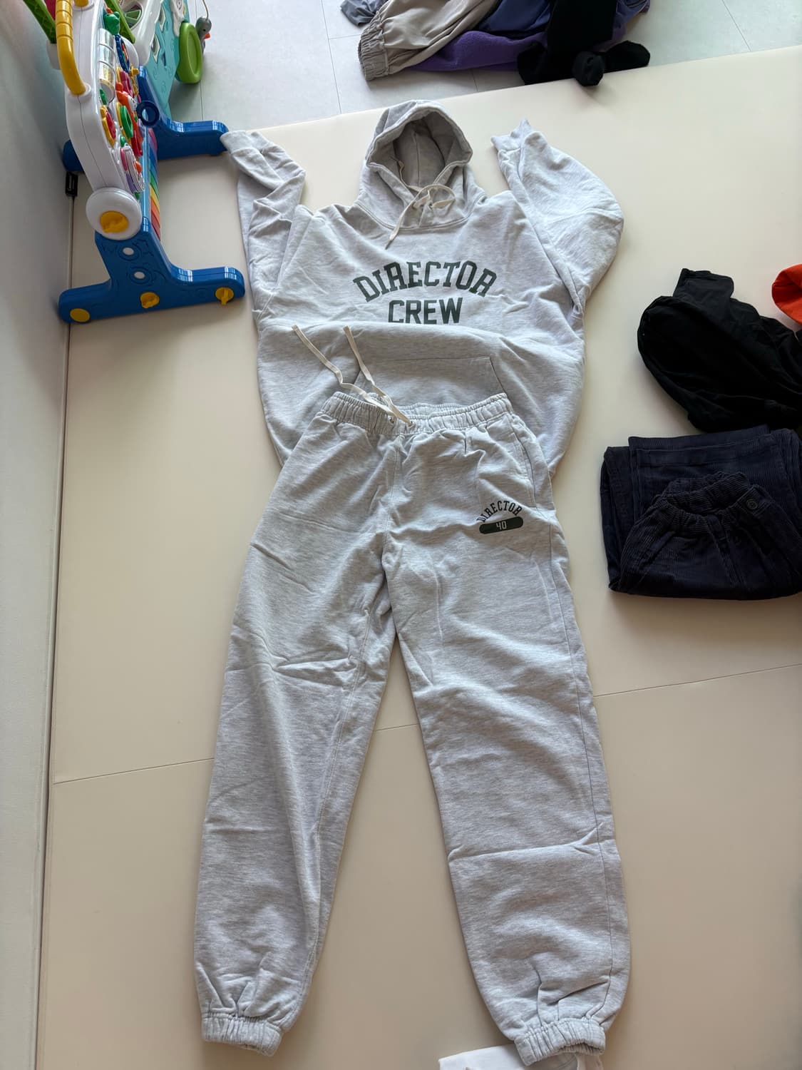 듀테로 디렉터 라지 상하의 상품이미지1