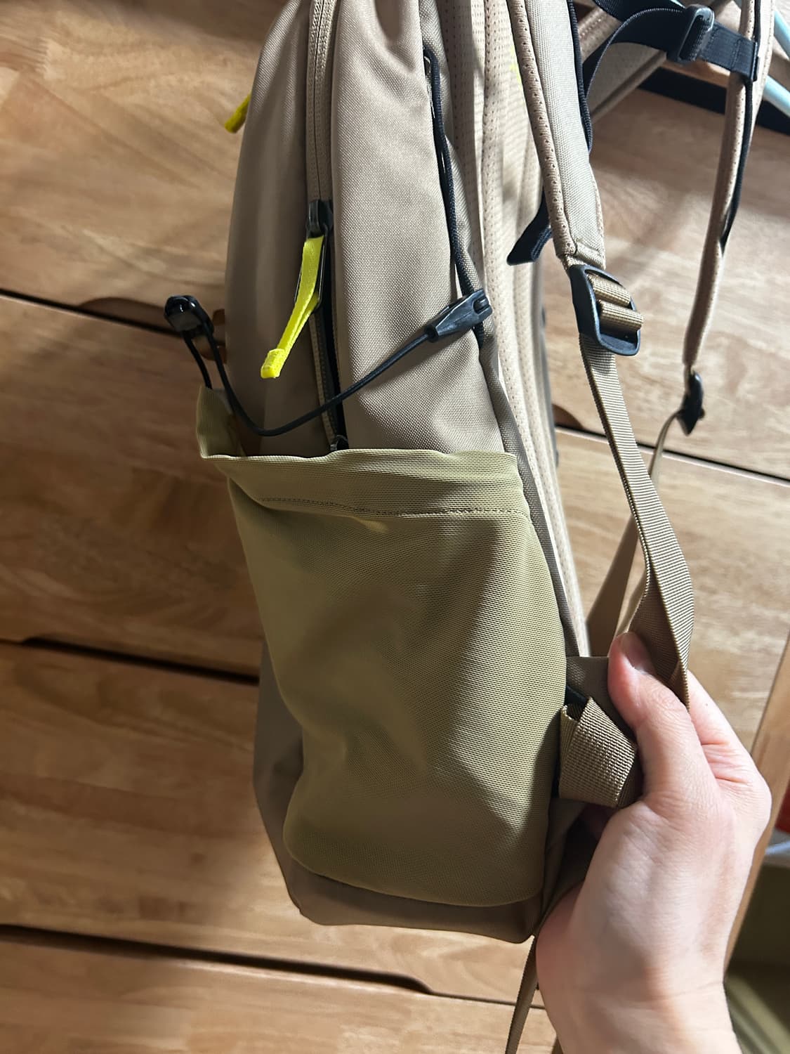 아크테릭스 맨티스 16 유포리아 베이지 상품이미지6