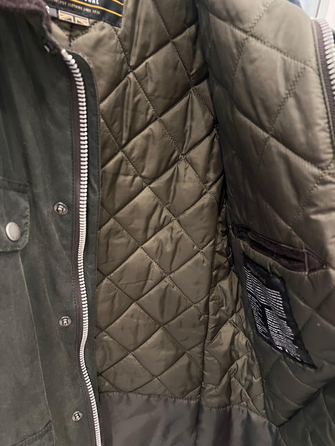 Barbour 바버 인터네셔널 듀크 왁스 자켓 상품이미지4