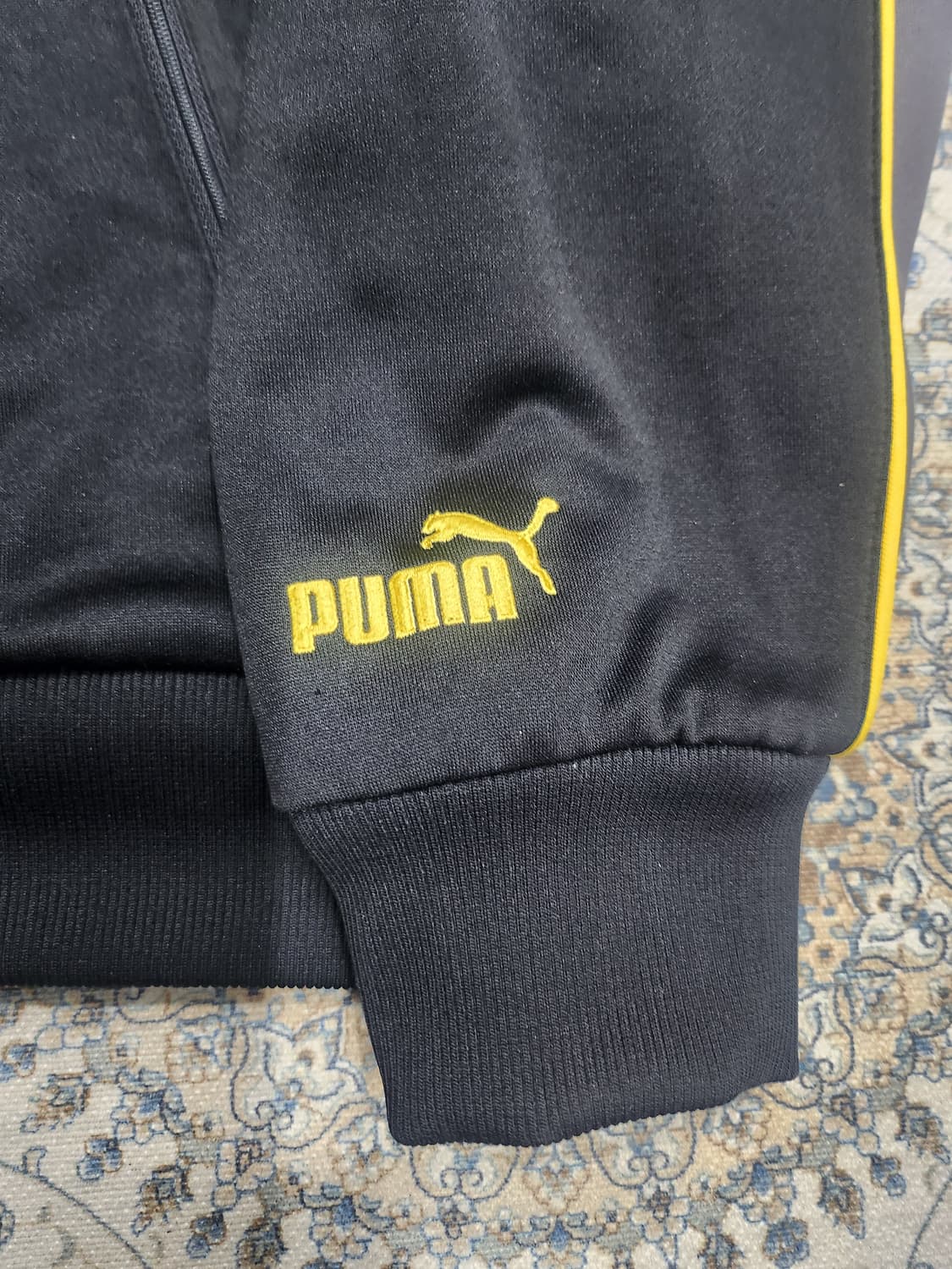 PUMA 푸마 올드스쿨 퀼팅 트랙 자켓 M 상품이미지4