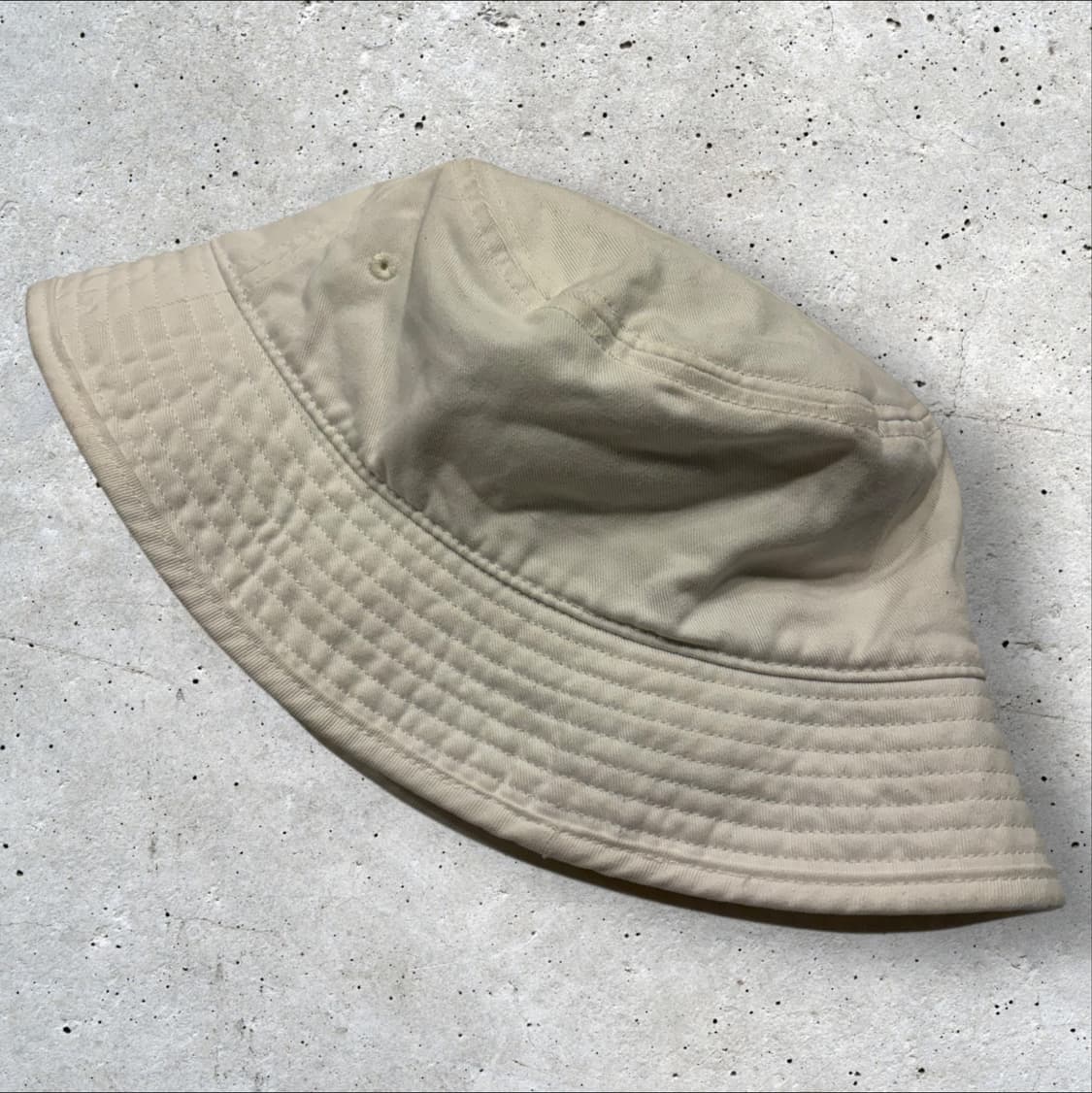 아디다스 버킷햇 화이트 상품이미지2