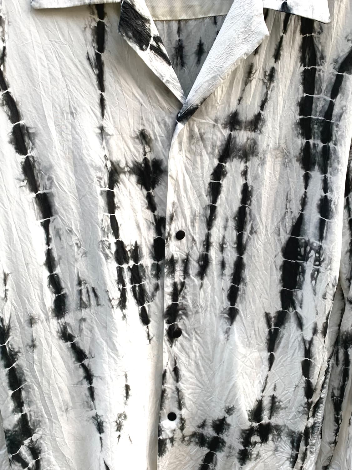 사스콰치 패브릭스 타이다이 수묵화 셔츠 상품이미지3