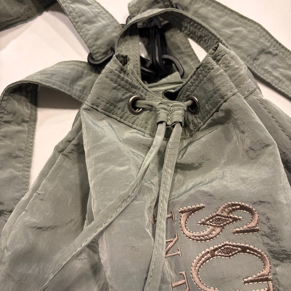 스컬프터 sculptor 드로우 나일론 스트링 백팩 카키 상품이미지5