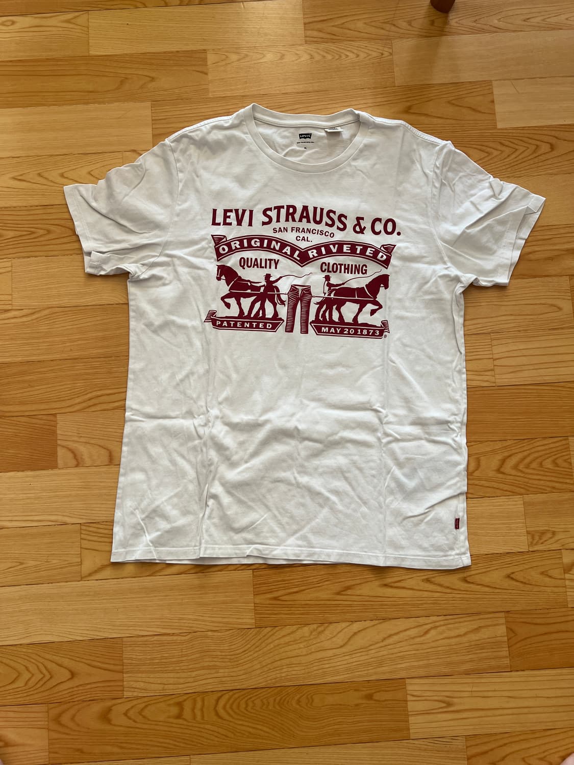 리바이스 반팔 상품이미지1