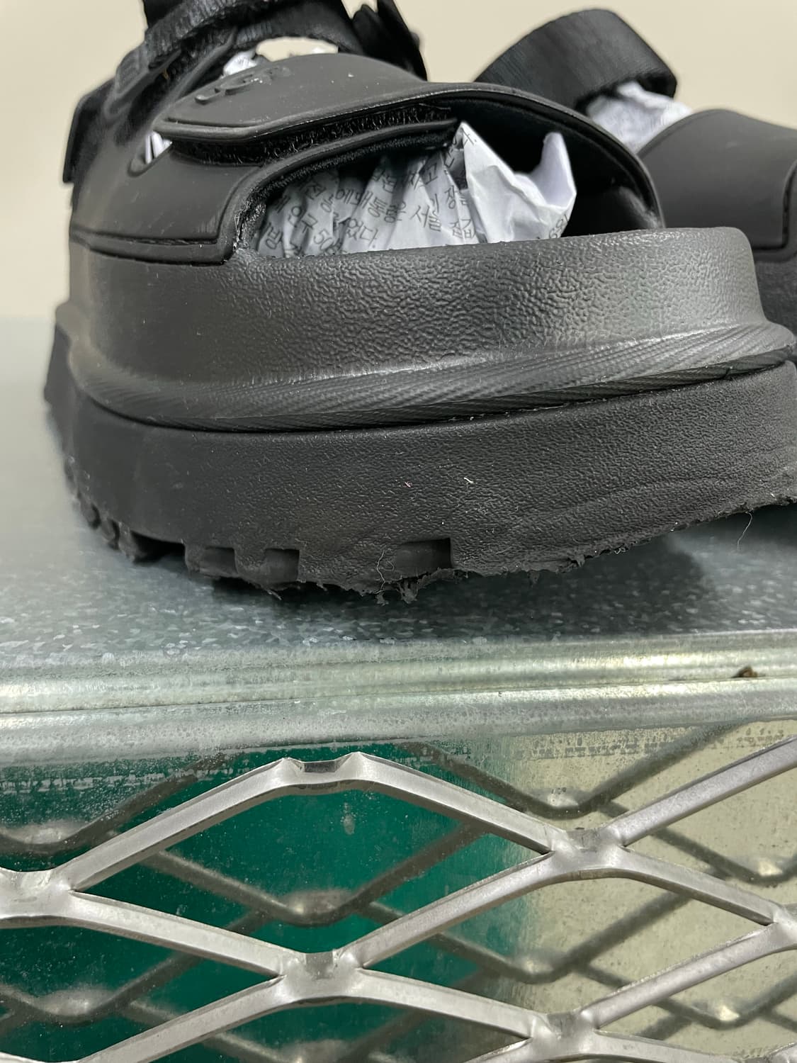 어그 골든글로우 바이슨 블랙 220 상품이미지7