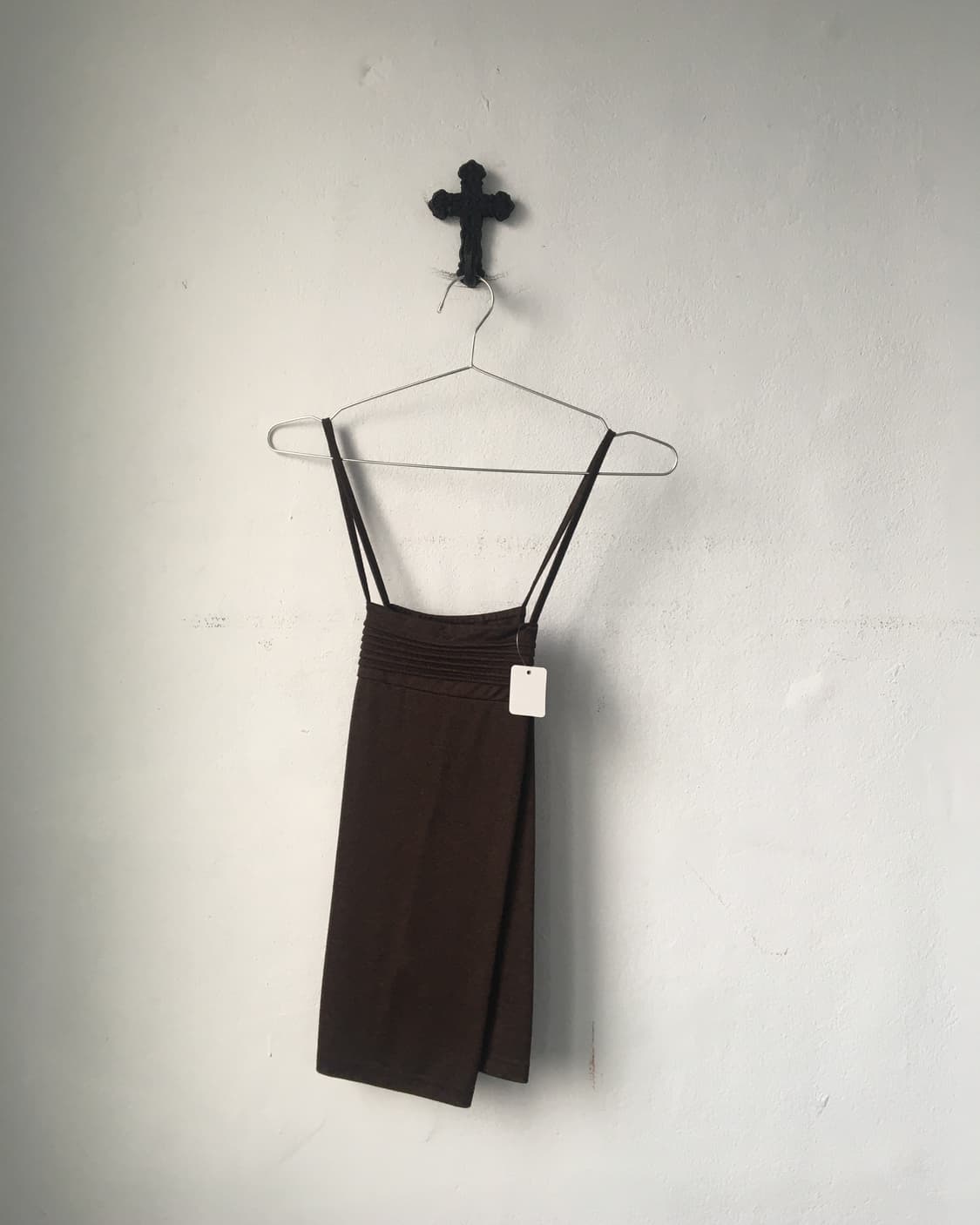 Line detail glitter sleeveless 상품이미지1