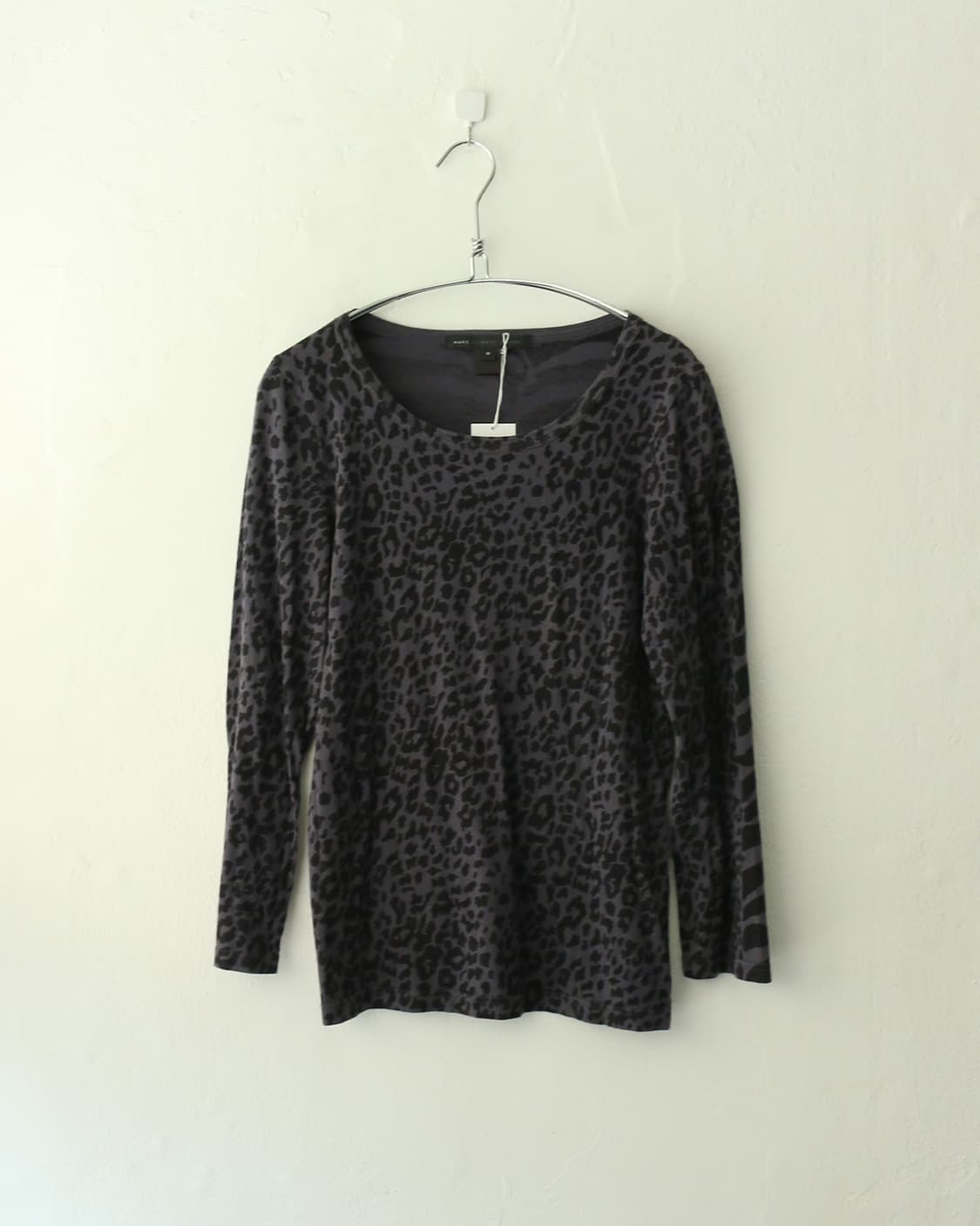 마크 제이콥스 롱슬리브 티셔츠  상품이미지1